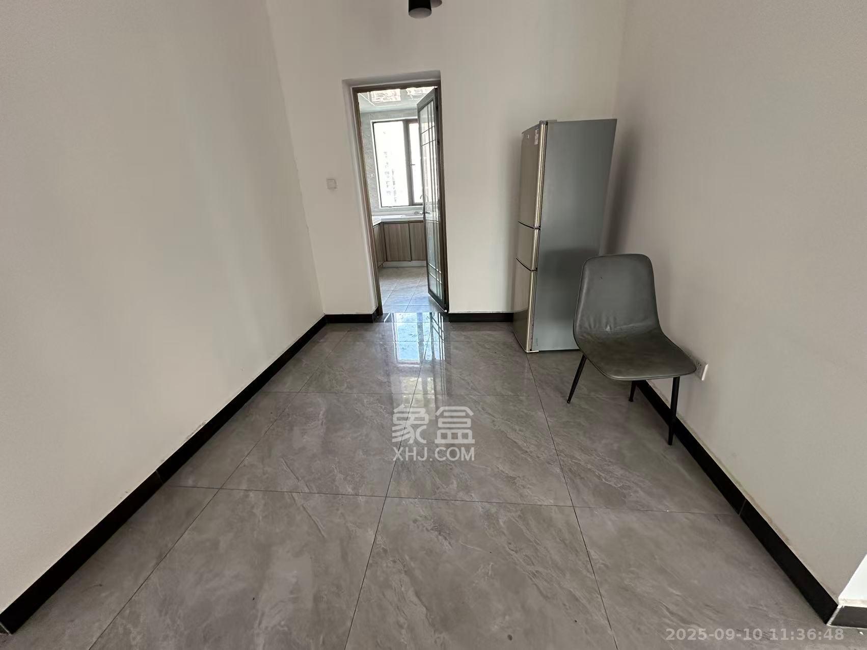 旭辉御府 3室2厅2卫 2700.0元/月 旭辉御府 3室2厅2卫 2700.0元/月室内图