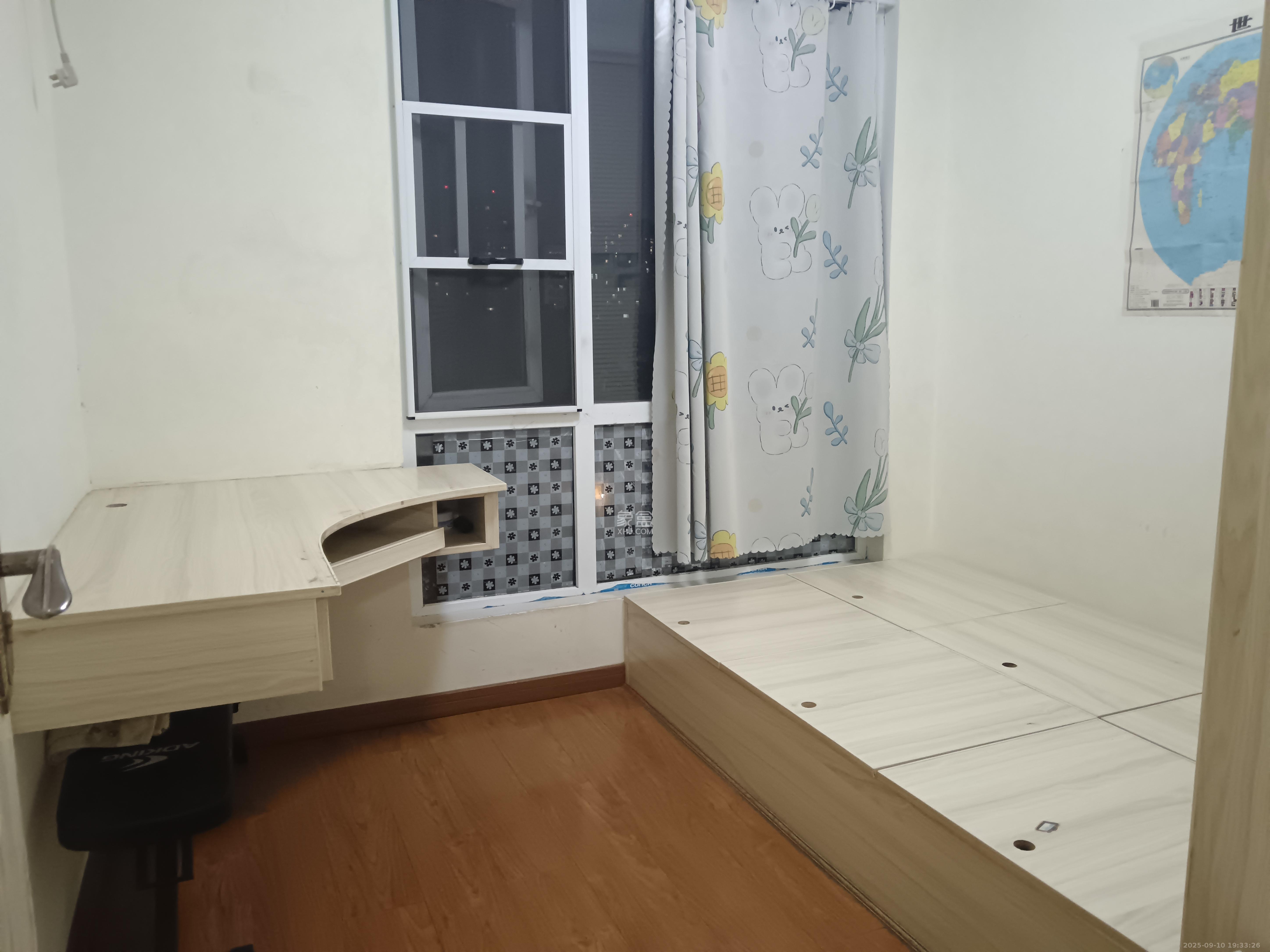 蓝光幸福满庭 1室0厅0卫 2100.0元/月 蓝光幸福满庭 1室0厅0卫 2100.0元/月室内图