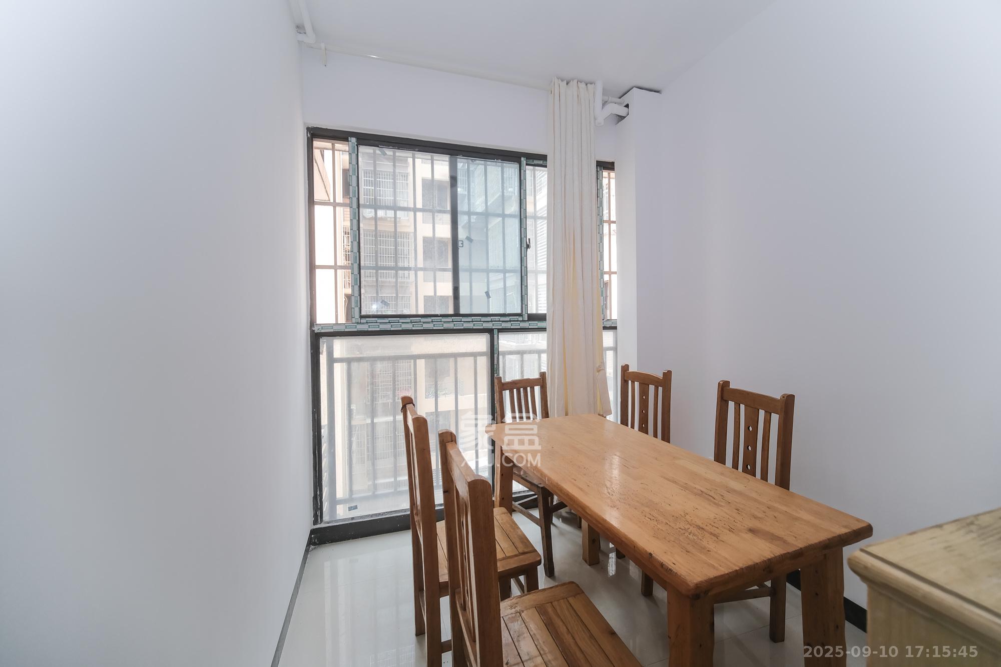 盛地春天里 1室2厅1卫 60.0万 盛地春天里 1室2厅1卫 60.0万其他