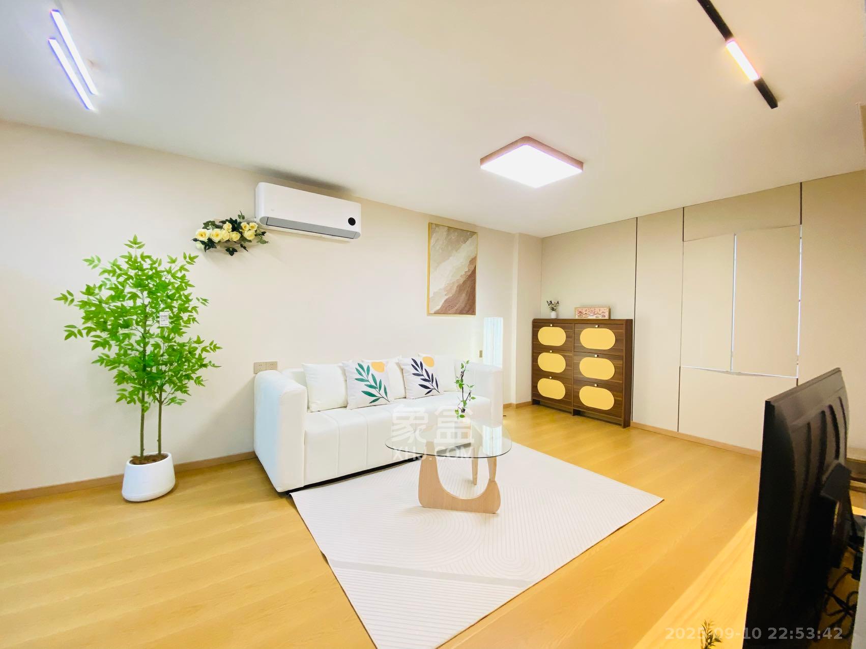 宏景名厦  1室1厅1卫    2600.0元/月 宏景名厦  1室1厅1卫    2600.0元/月室内图