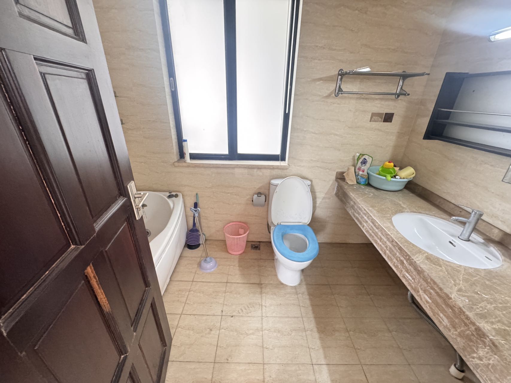 棕榈公寓 2室2厅1卫 4500.0元/月 棕榈公寓 2室2厅1卫 4500.0元/月室内图