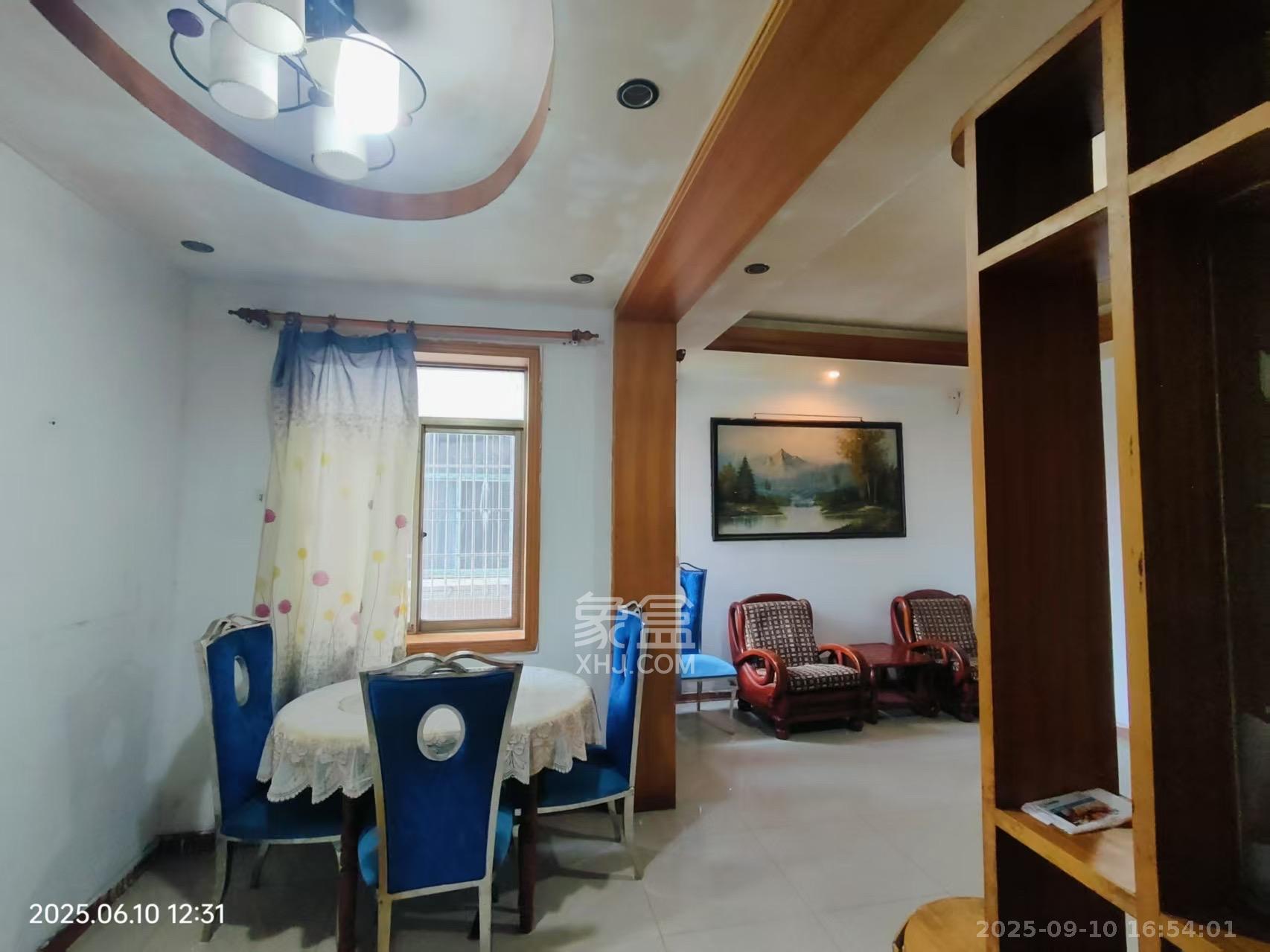 火星五片 2室2厅1卫 1600.0元/月 火星五片 2室2厅1卫 1600.0元/月室内图