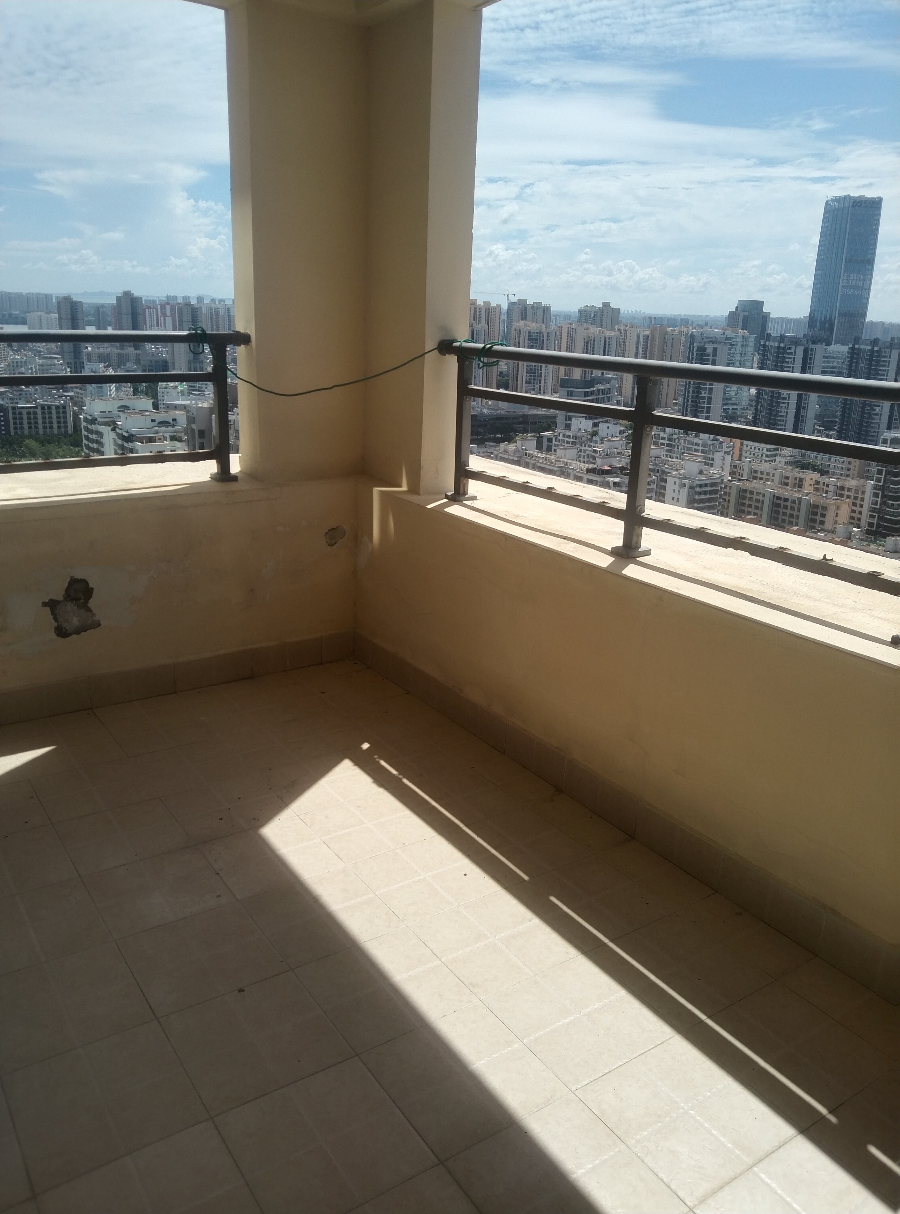 龙岐雅苑  4室2厅2卫    3200.0元/月 龙岐雅苑  4室2厅2卫    3200.0元/月室内图