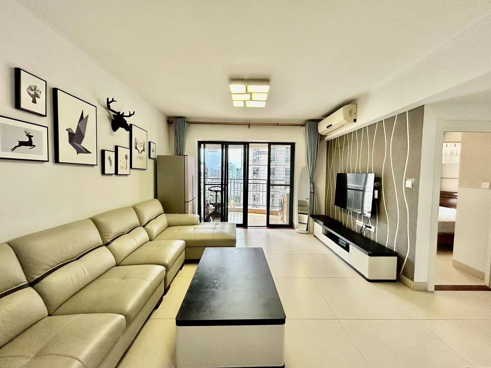 滨海贵族 2室1厅1卫 3200.0元/月 滨海贵族 2室1厅1卫 3200.0元/月室内图