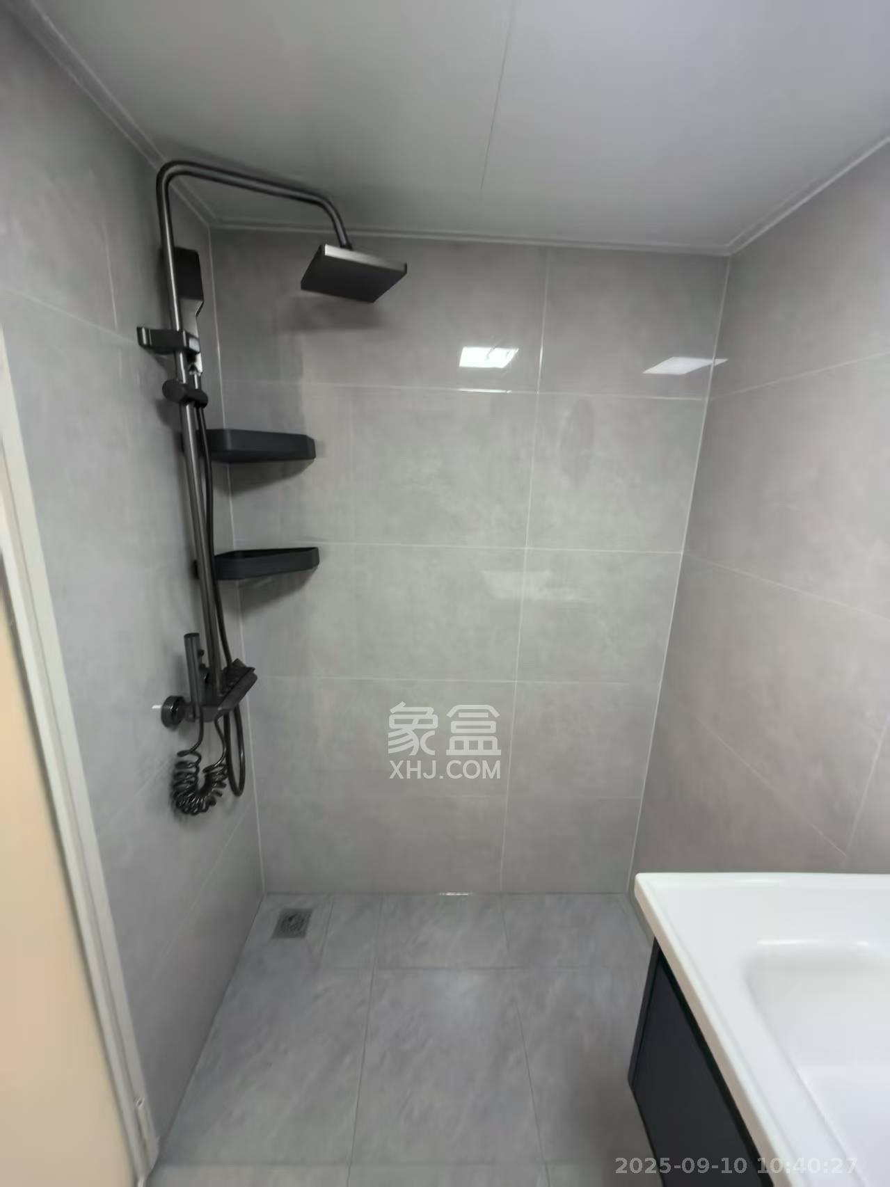 碧桂园荟隽棠  1室1厅1卫   1700.00元/月室内图