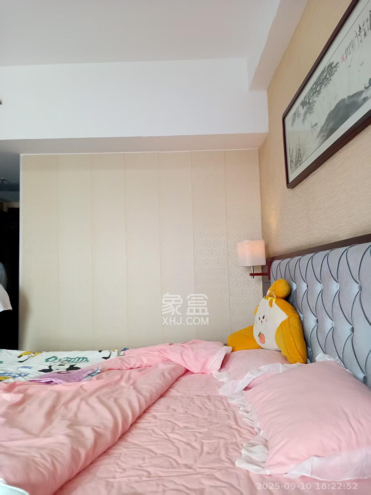 恒大金都（华瑞金都）  1室1厅1卫    1200.0元/月室内图