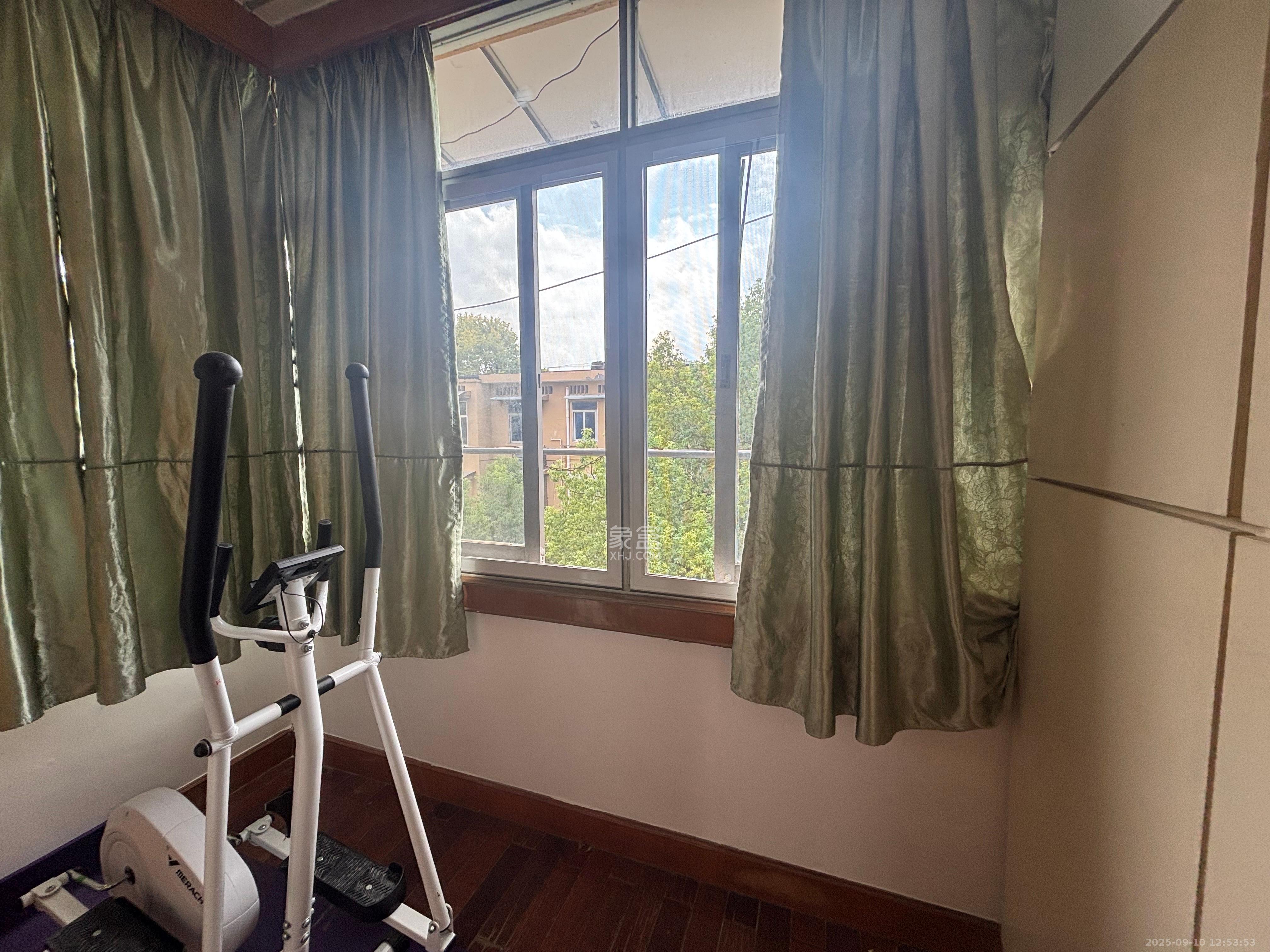 中南家园 2室2厅1卫 1450.0元/月 中南家园 2室2厅1卫 1450.0元/月室内图