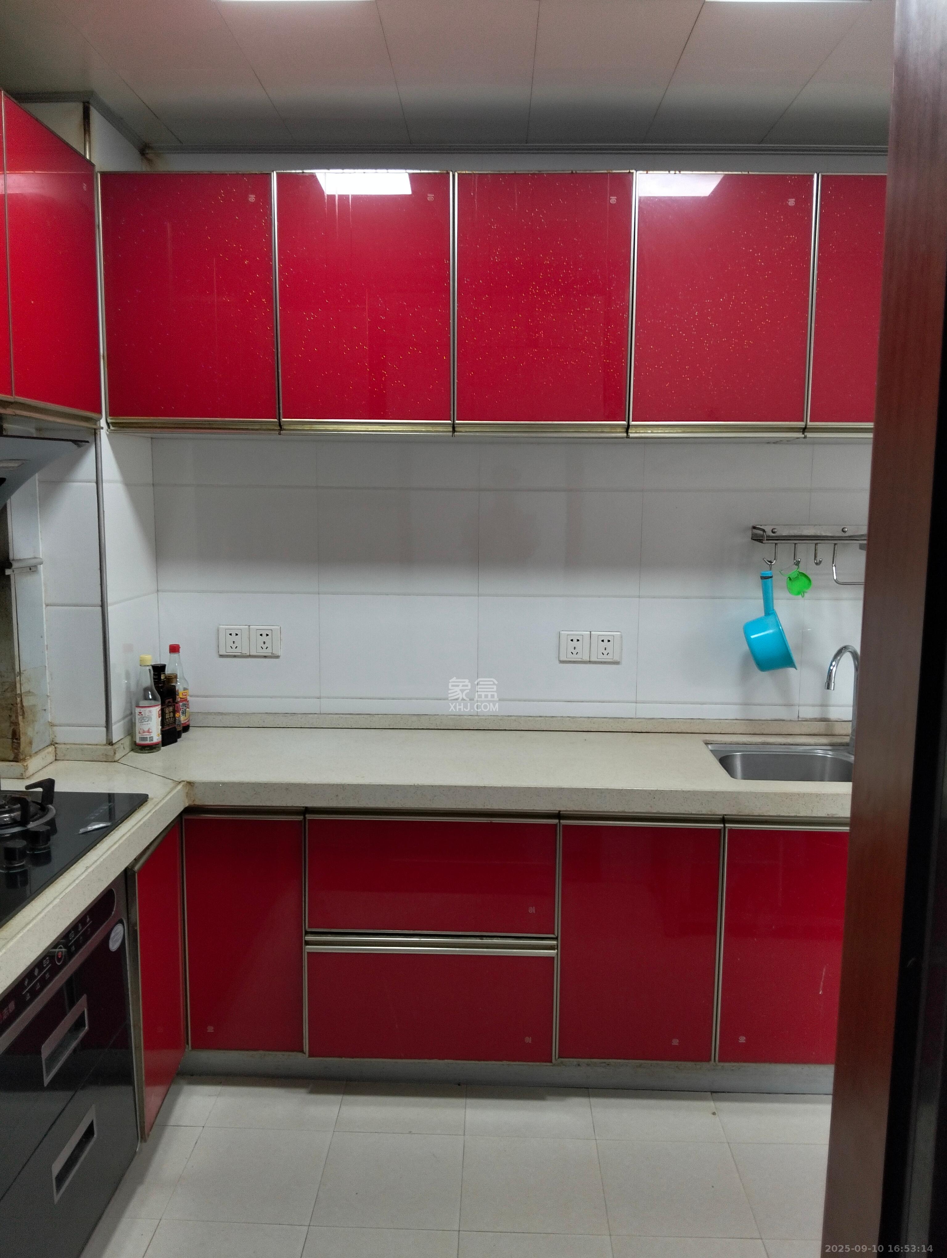 长房时代城 2室1厅1卫 2300.0元/月 长房时代城 2室1厅1卫 2300.0元/月室内图