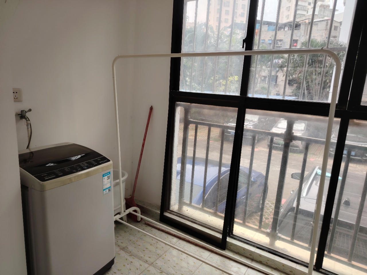 江军苑 1室1厅1卫 1500.0元/月 江军苑 1室1厅1卫 1500.0元/月室内图