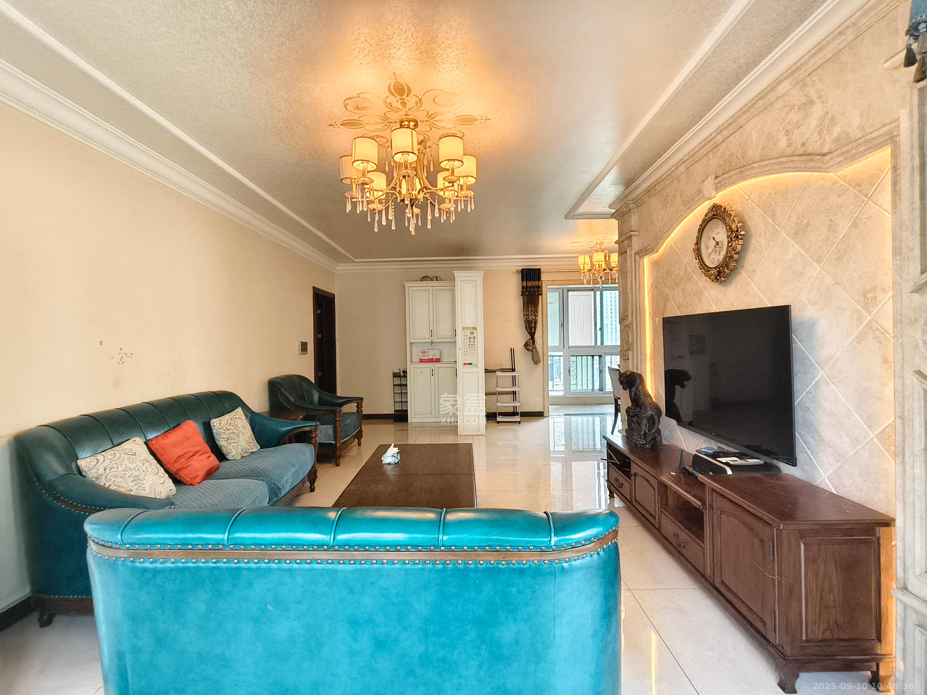 恒大御景湾 4室2厅2卫 4000.0元/月 恒大御景湾 4室2厅2卫 4000.0元/月室内图