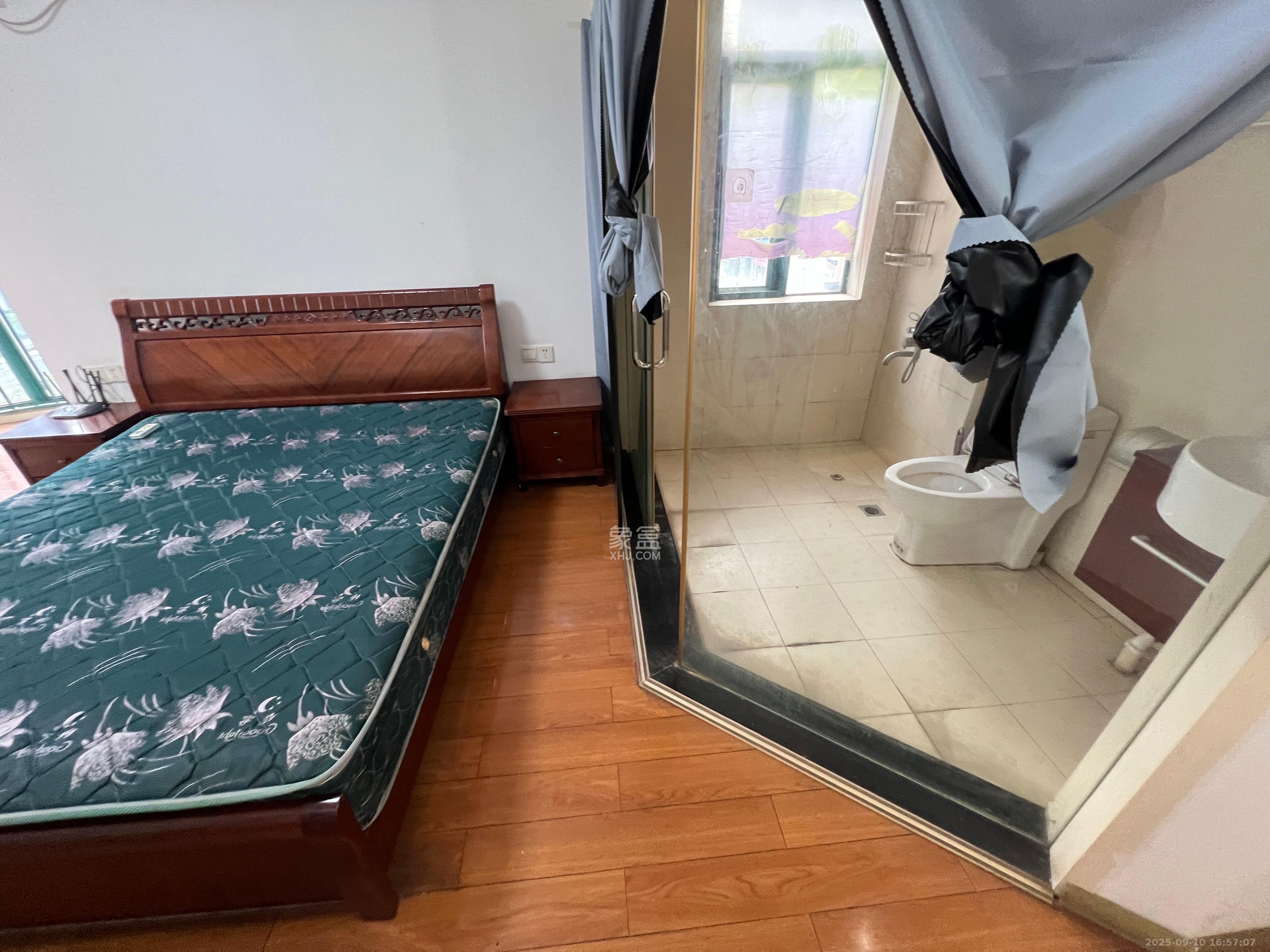 滨江金座 3室2厅2卫 3000.0元/月 滨江金座 3室2厅2卫 3000.0元/月室内图