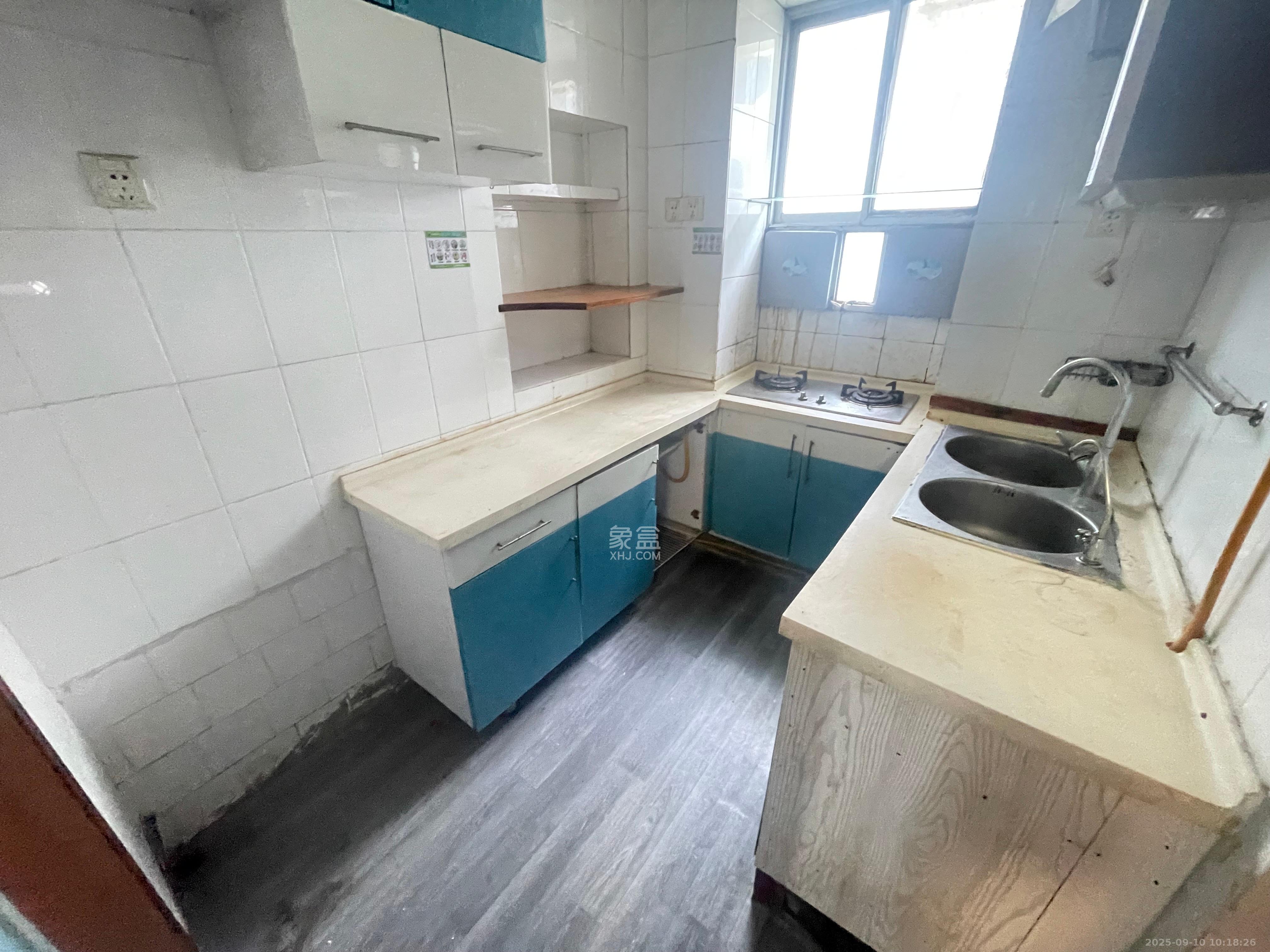 周南中学宿舍 2室1厅1卫 2000.0元/月 周南中学宿舍 2室1厅1卫 2000.0元/月室内图