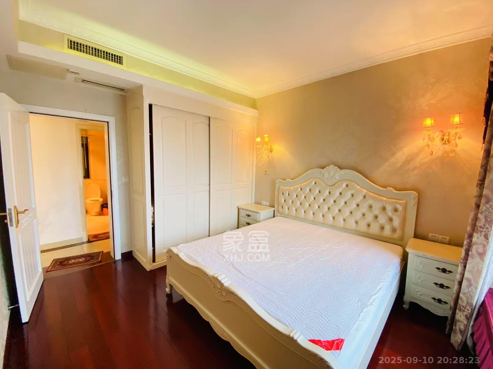 书院观邸  2室1厅1卫    3500.0元/月 书院观邸  2室1厅1卫    3500.0元/月室内图