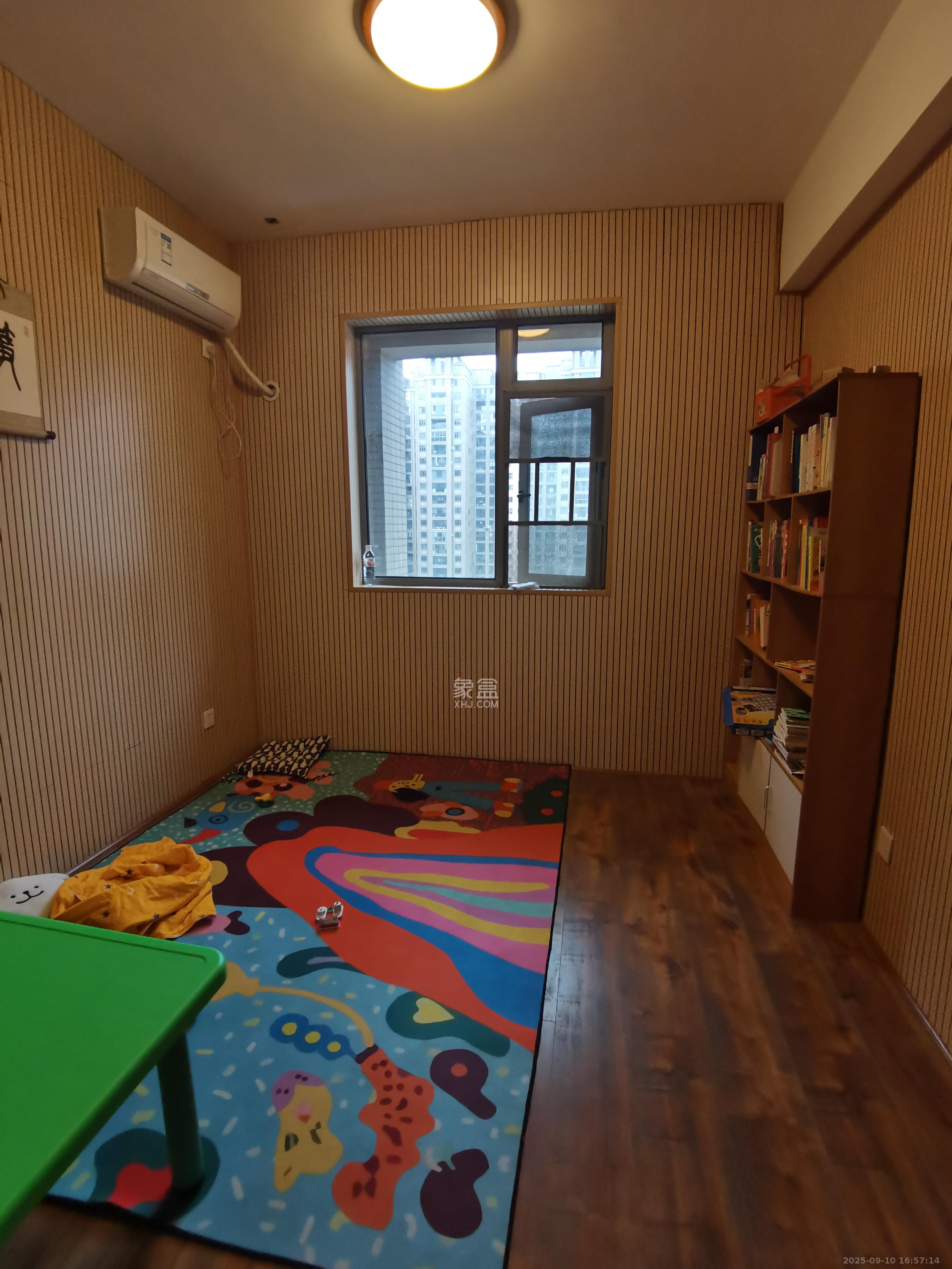 八方小区C区 4室2厅2卫 4500.0元/月 八方小区C区 4室2厅2卫 4500.0元/月室内图