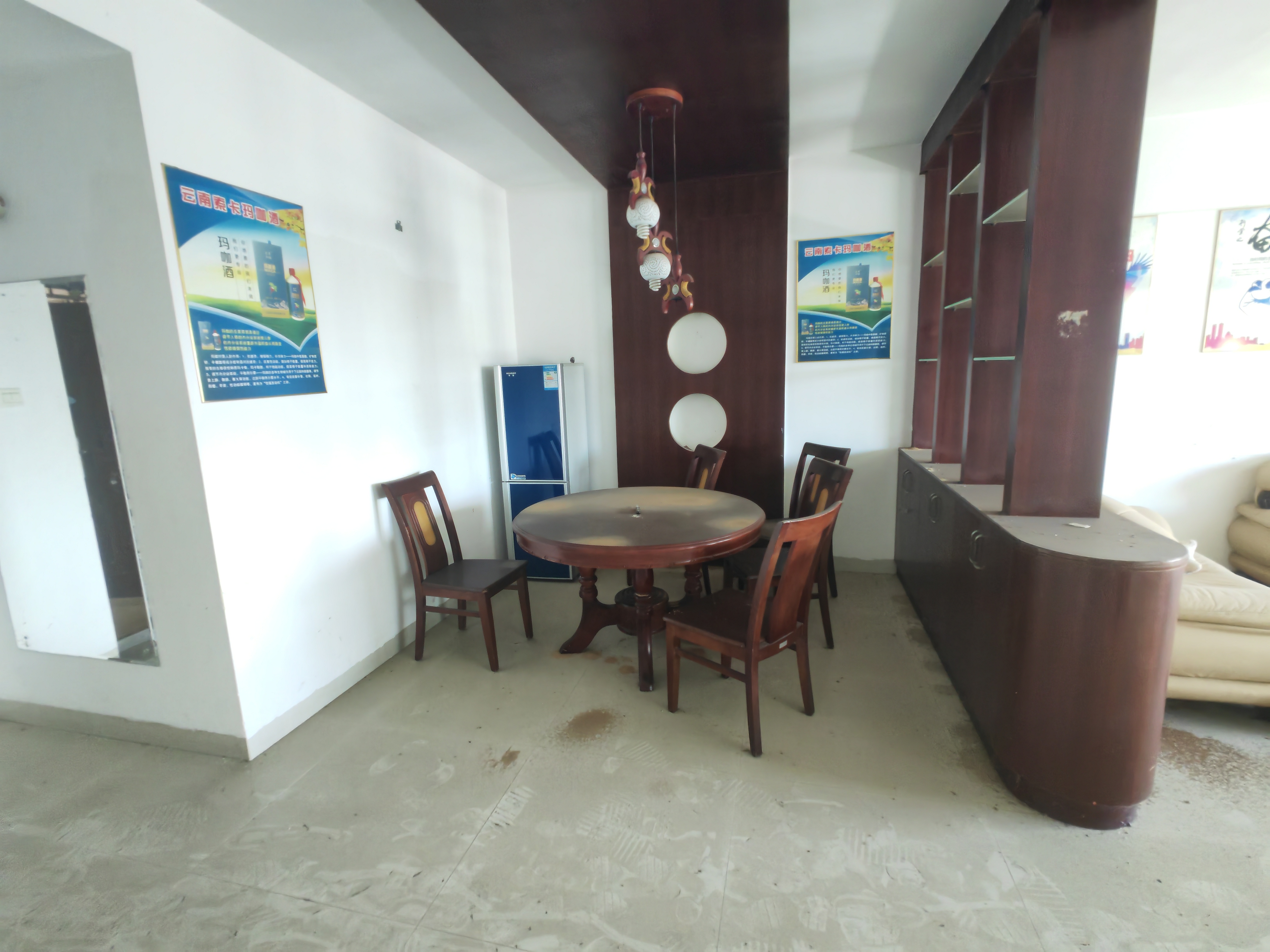 正庄大厦 3室2厅2卫 2500.0元/月 正庄大厦 3室2厅2卫 2500.0元/月室内图