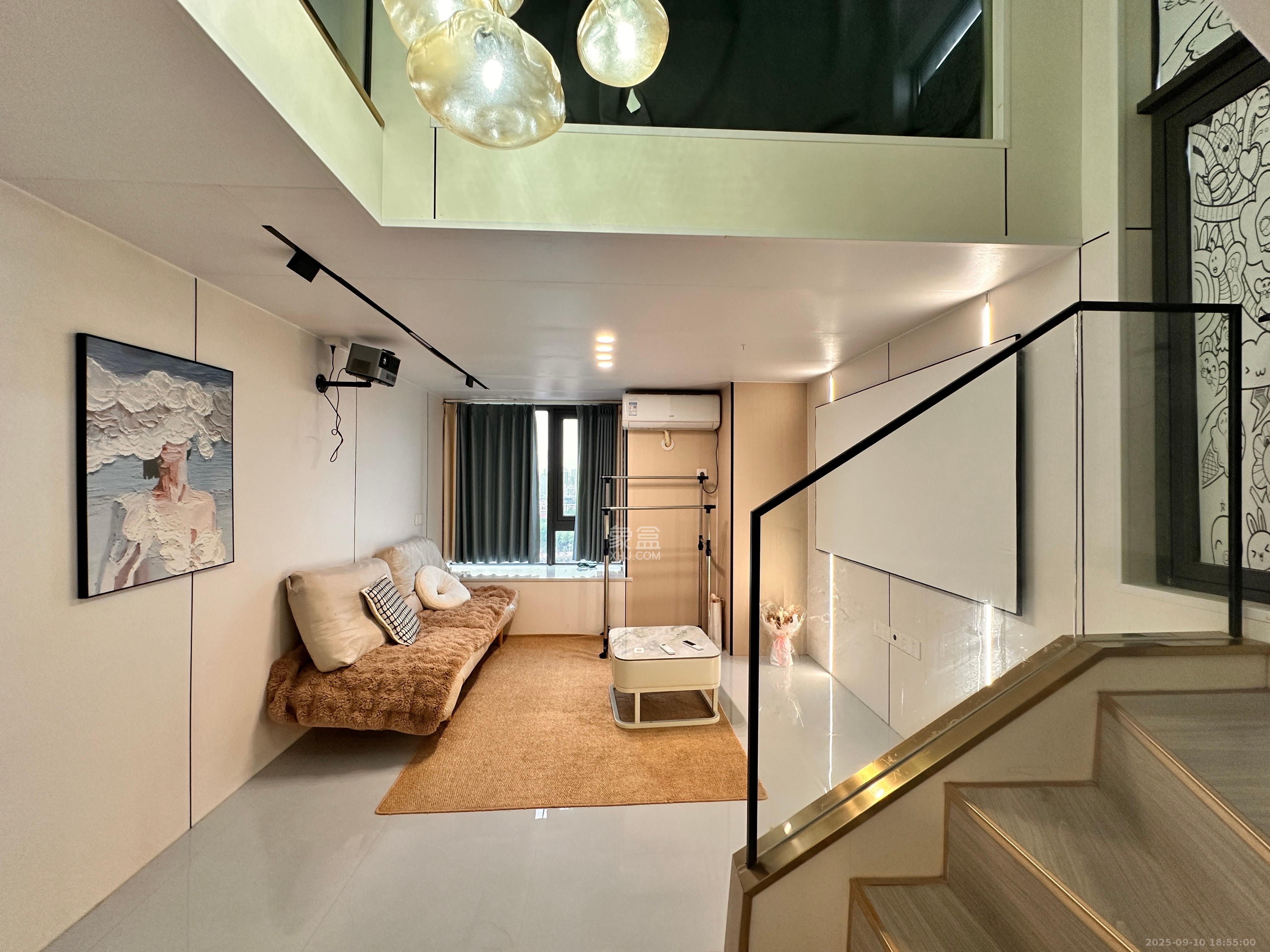 时代MOMA云PARK 2室2厅1卫 2800.0元/月 时代MOMA云PARK 2室2厅1卫 2800.0元/月室内图