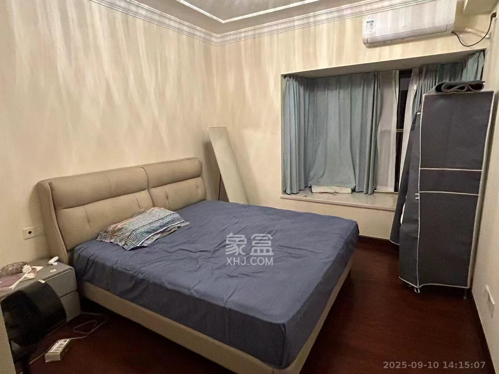 恒大翡翠华庭  3室2厅1卫   2000.00元/月室内图