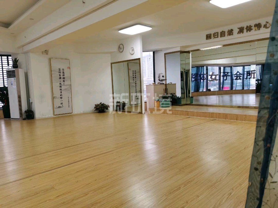 中商广场 1室1厅1卫 6600.0元/月 中商广场 1室1厅1卫 6600.0元/月室内图