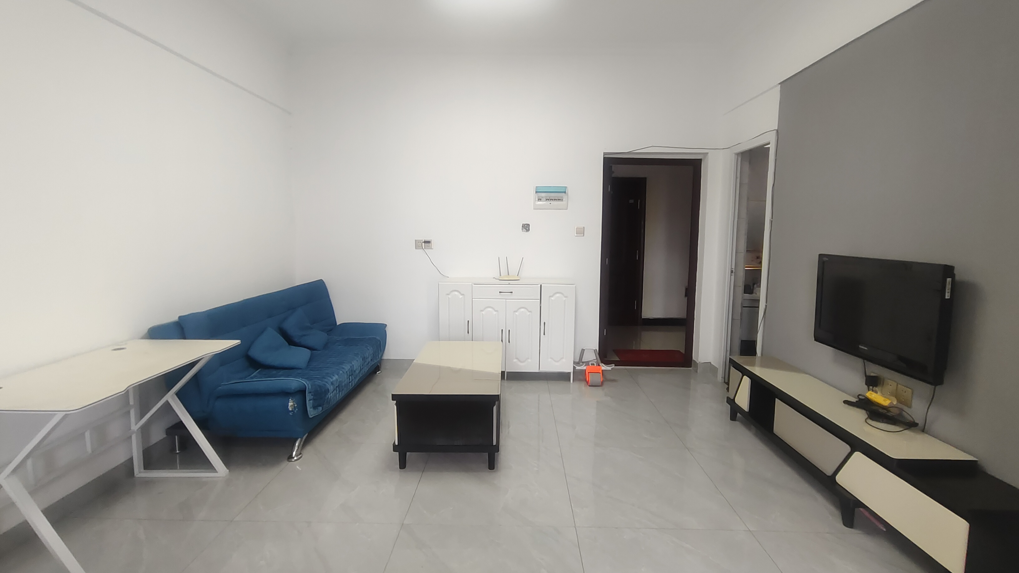 赫山新天地  1室0厅0卫    1300.0元/月户型图