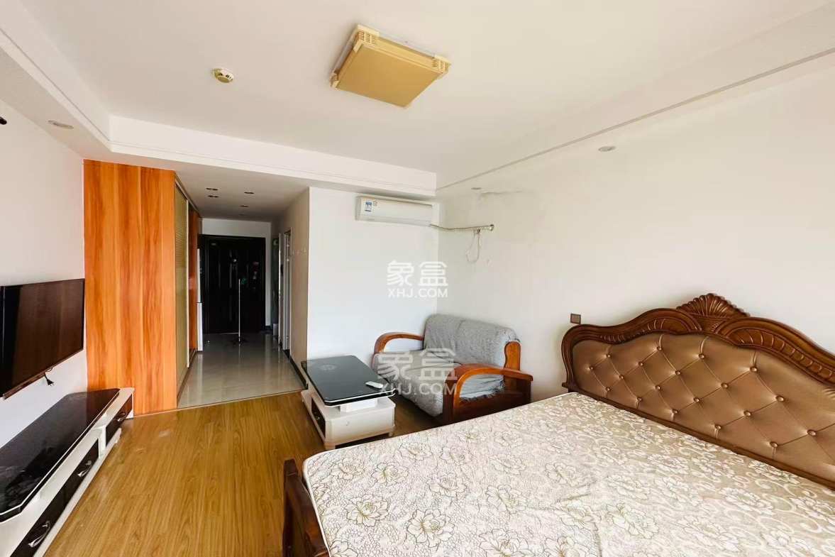 雅阁国际 1室1厅1卫 1400.0元/月 雅阁国际 1室1厅1卫 1400.0元/月户型图