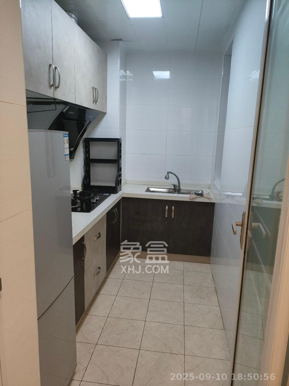 龙湖湘风原著(龙湖湘风星城) 1室2厅1卫 1600.0元/月 龙湖湘风原著(龙湖湘风星城) 1室2厅1卫 1600.0元/月室内图