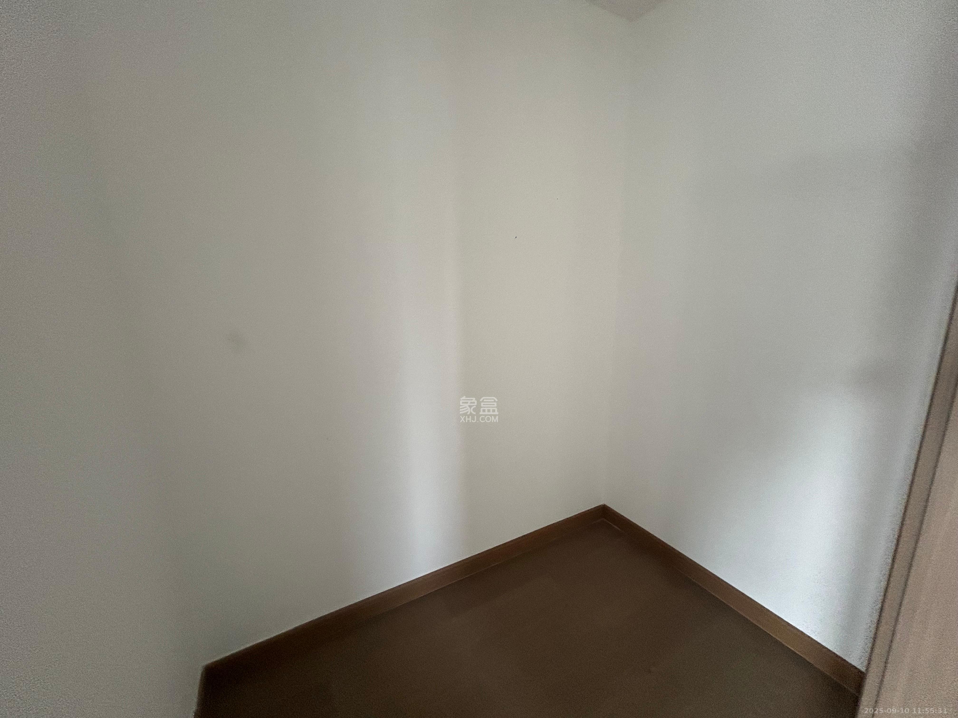 长沙溪山悦  4室2厅2卫   2300.00元/月室内图