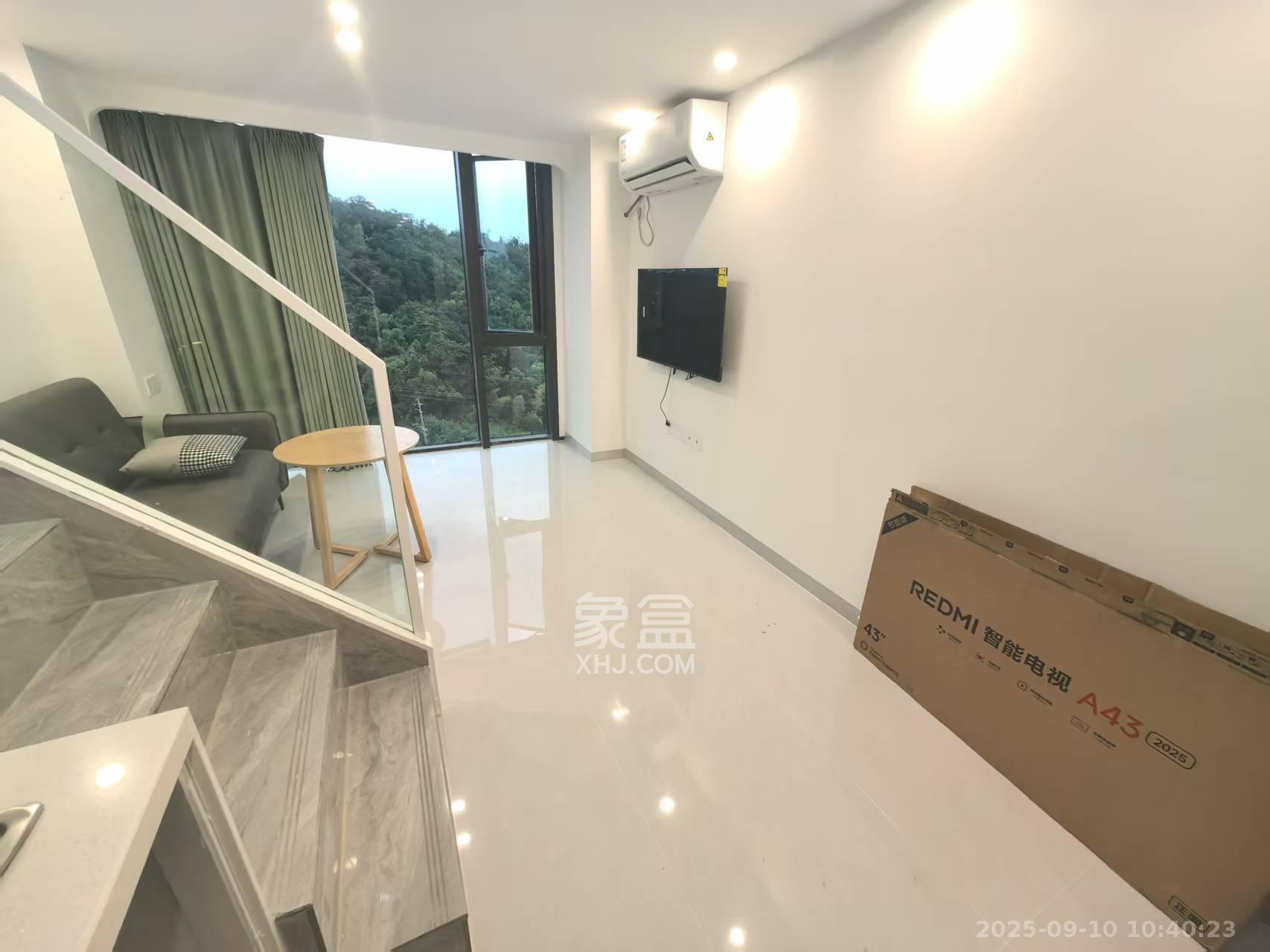 碧桂园荟隽棠  1室1厅1卫    1700.0元/月 碧桂园荟隽棠  1室1厅1卫    1700.0元/月室内图1