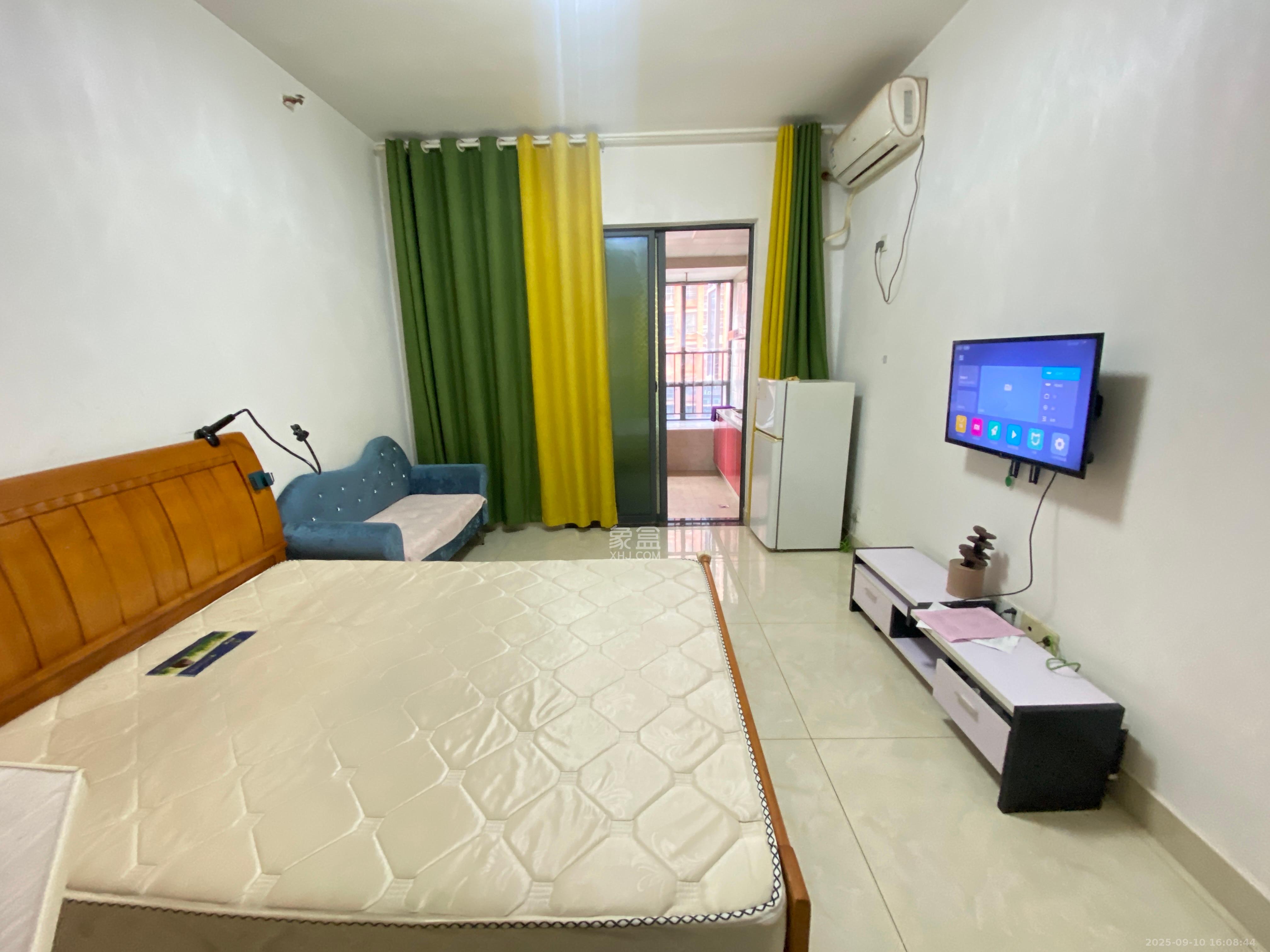 海德公园  1室1厅1卫    1200.0元/月室内图