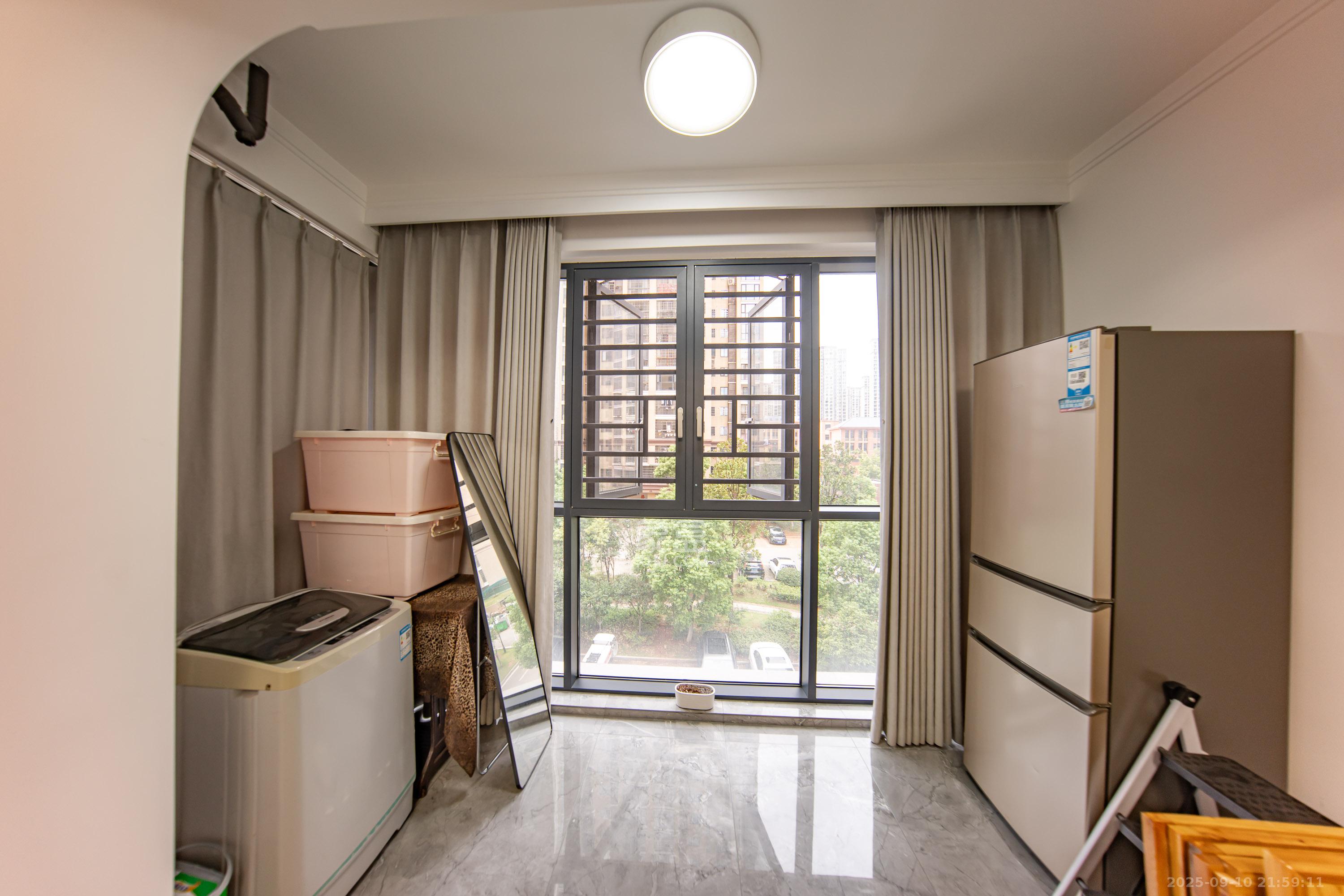 联丰苑  2室2厅1卫    45.0万阳台