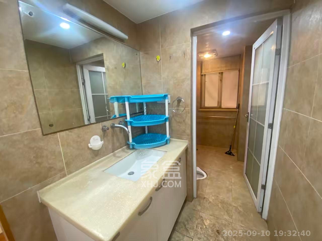 世嘉国际华城 5室2厅2卫 4000.0元/月 世嘉国际华城 5室2厅2卫 4000.0元/月室内图