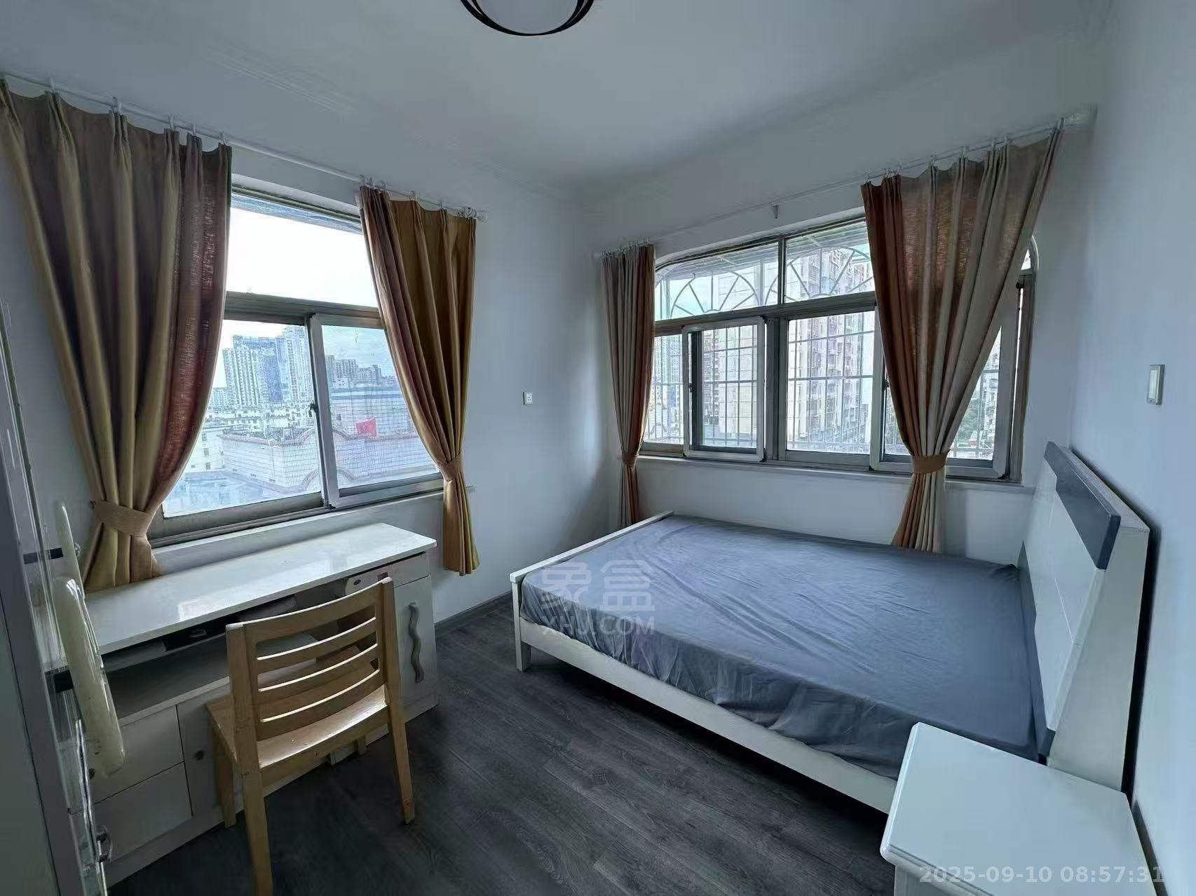 银环大厦  3室2厅2卫    1600.0元/月 银环大厦  3室2厅2卫    1600.0元/月室内图