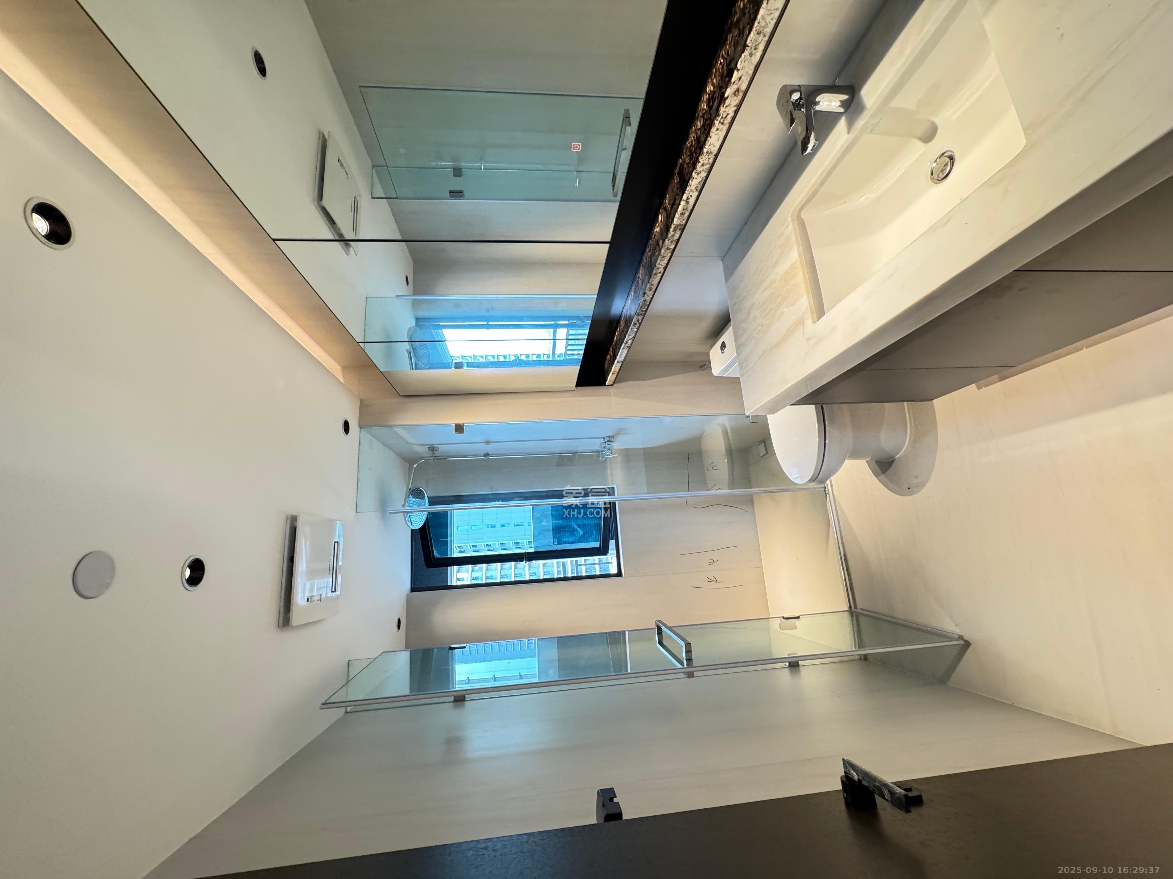 中海阅湘台 4室2厅3卫 10000.0元/月 中海阅湘台 4室2厅3卫 10000.0元/月室内图