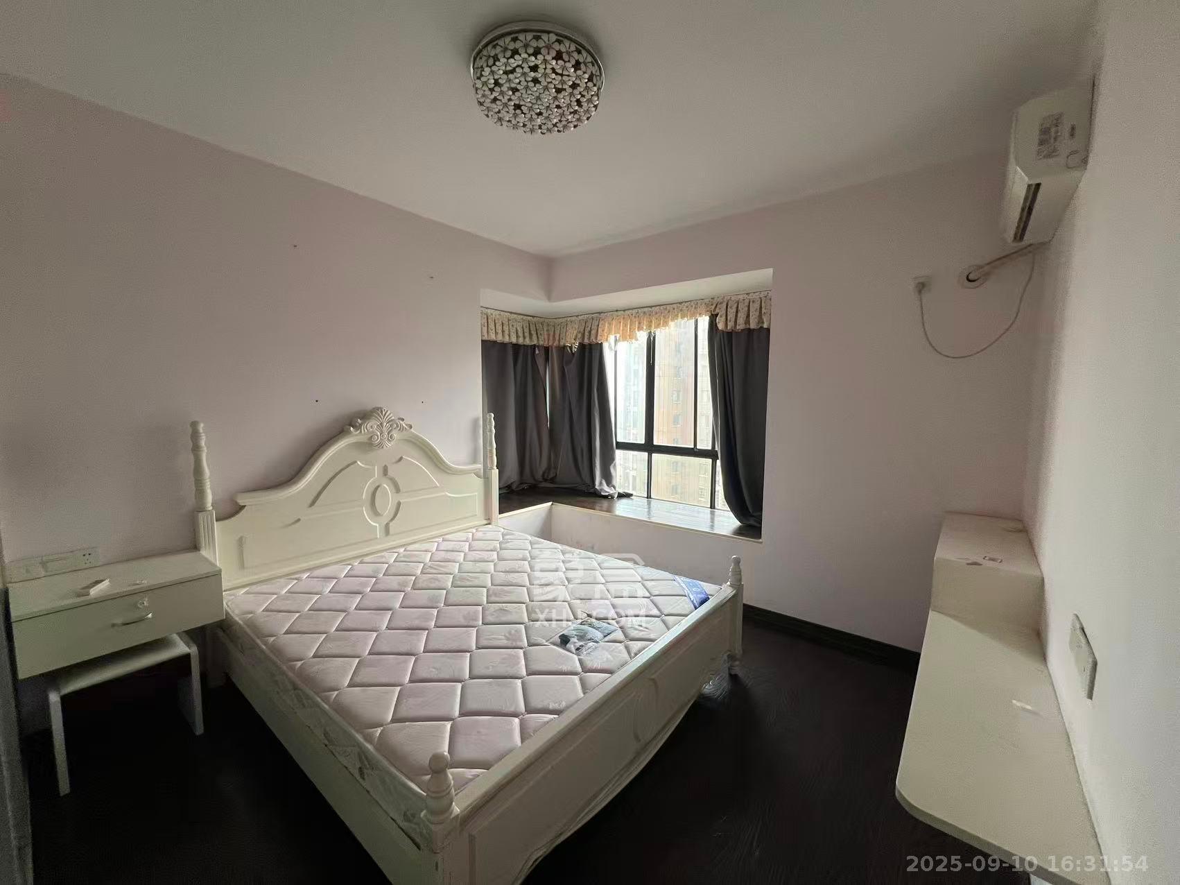 圆梦完美生活 3室2厅2卫 1900.0元/月 圆梦完美生活 3室2厅2卫 1900.0元/月室内图