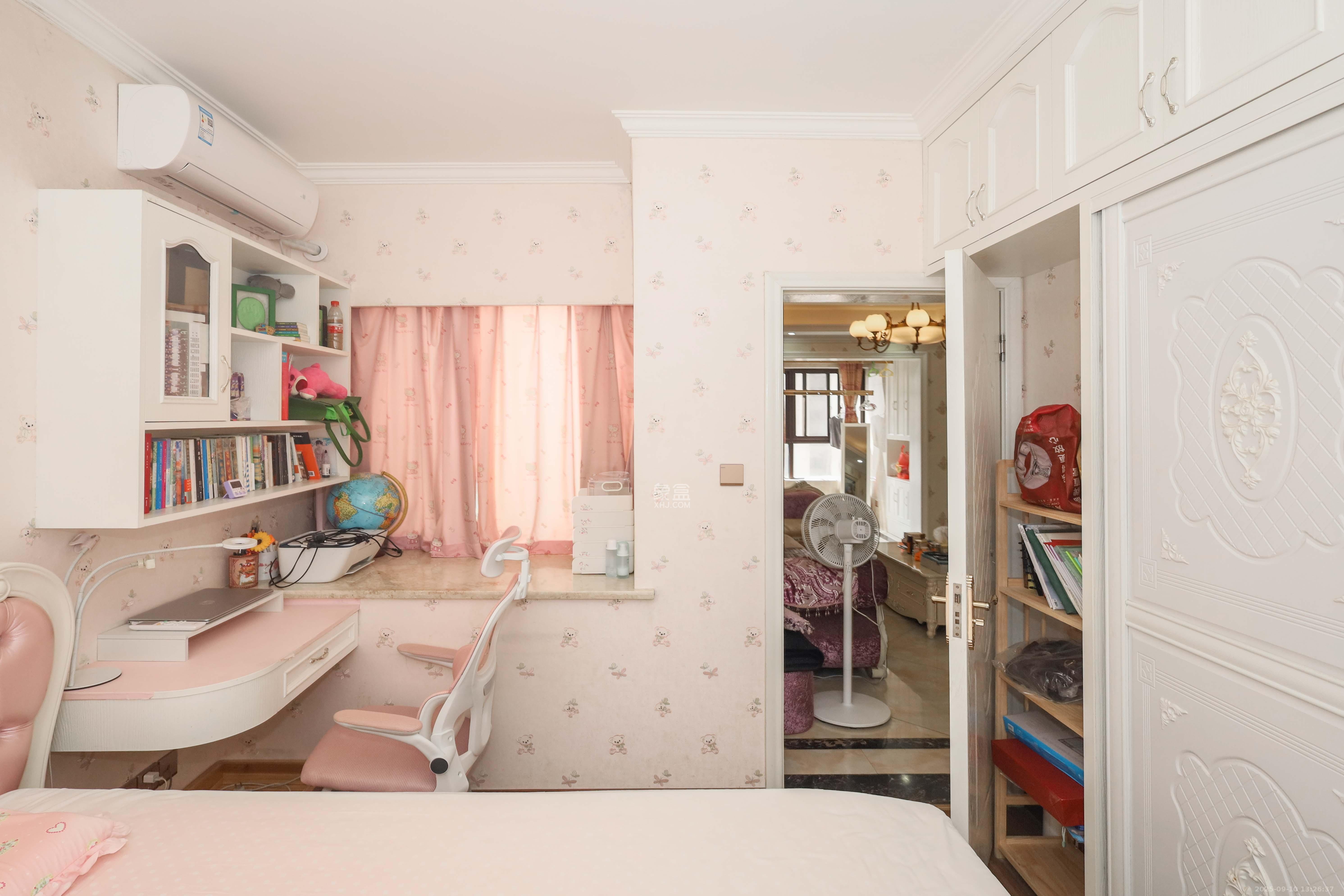 惠天然梅岭国际  3室2厅1卫    98.8万卧室