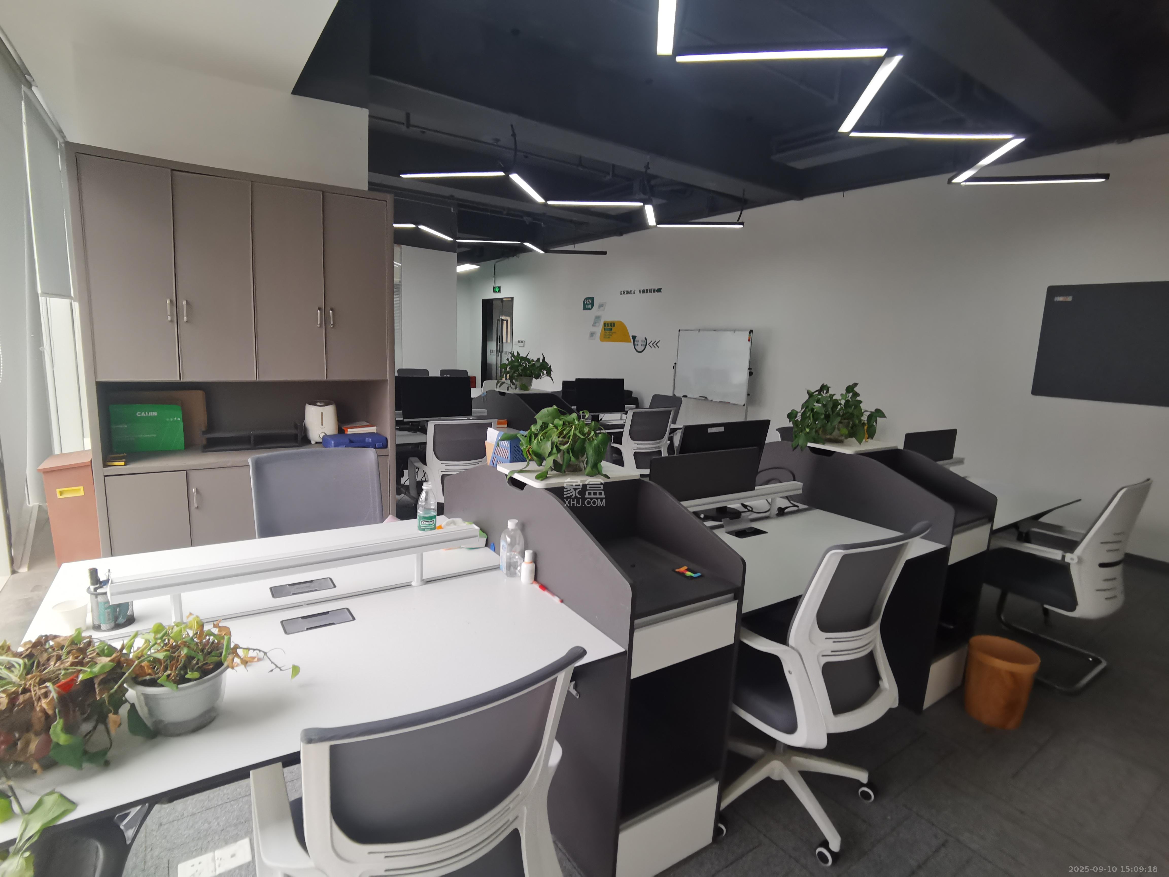 万博汇   188.0㎡      9800.0元/月室内图