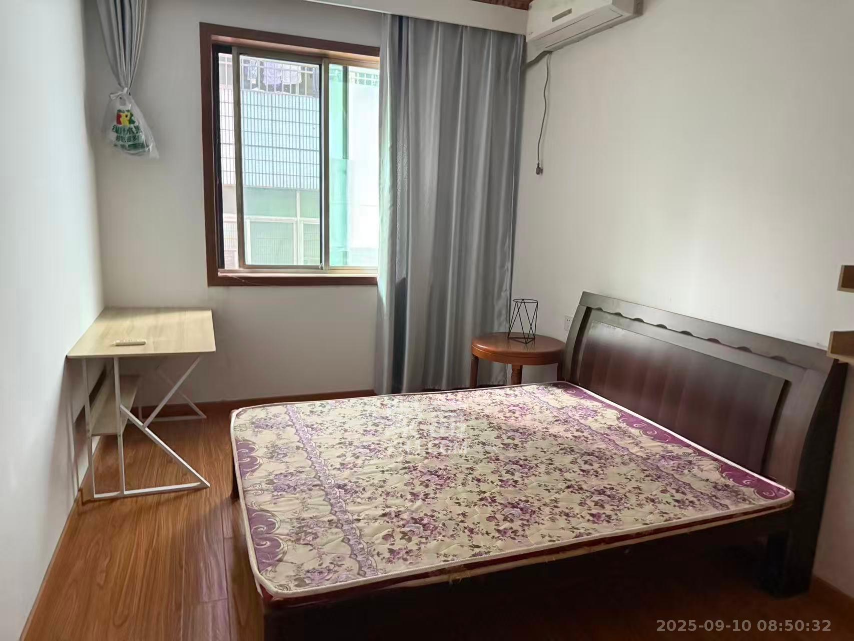 火星镇开发区(烟草公司宿舍) 2室1厅1卫 1500.0元/月 火星镇开发区(烟草公司宿舍) 2室1厅1卫 1500.0元/月室内图