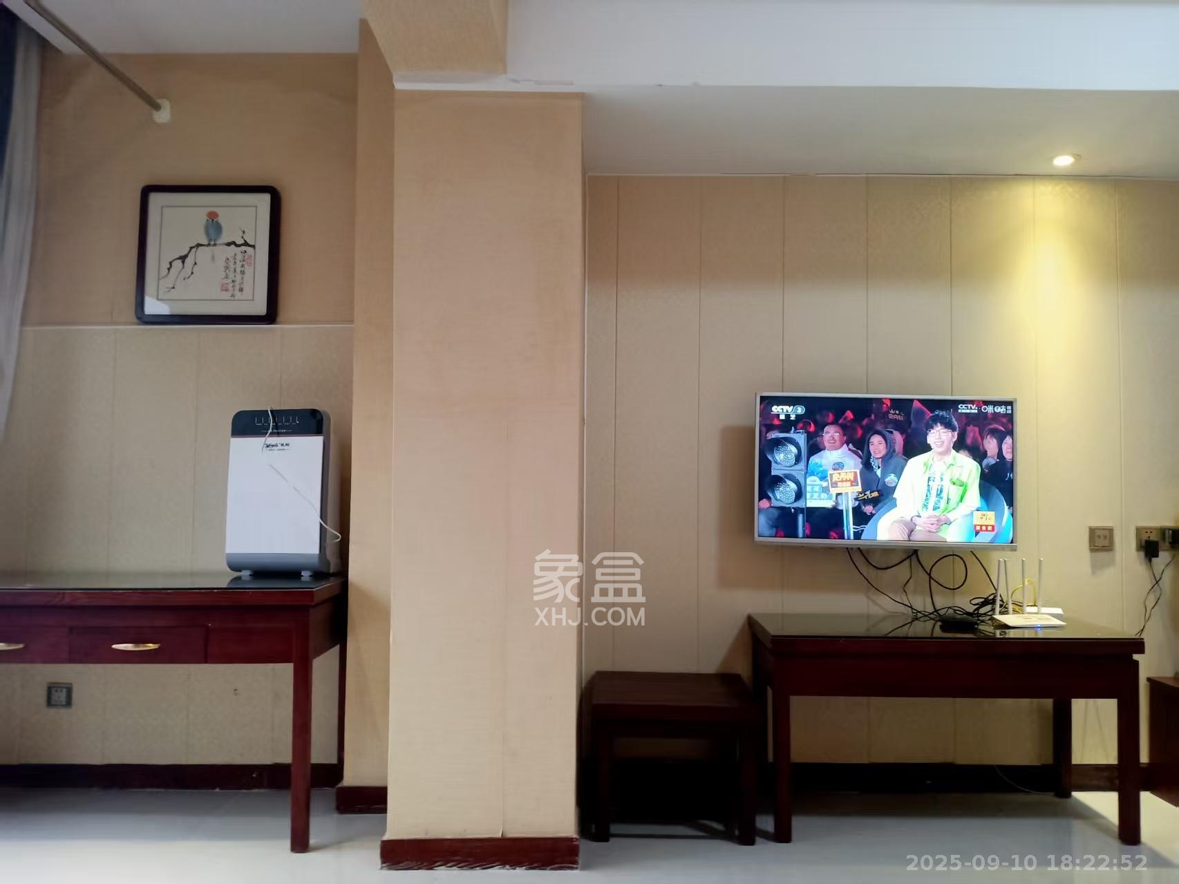 恒大金都（华瑞金都）  1室1厅1卫    1200.0元/月室内图