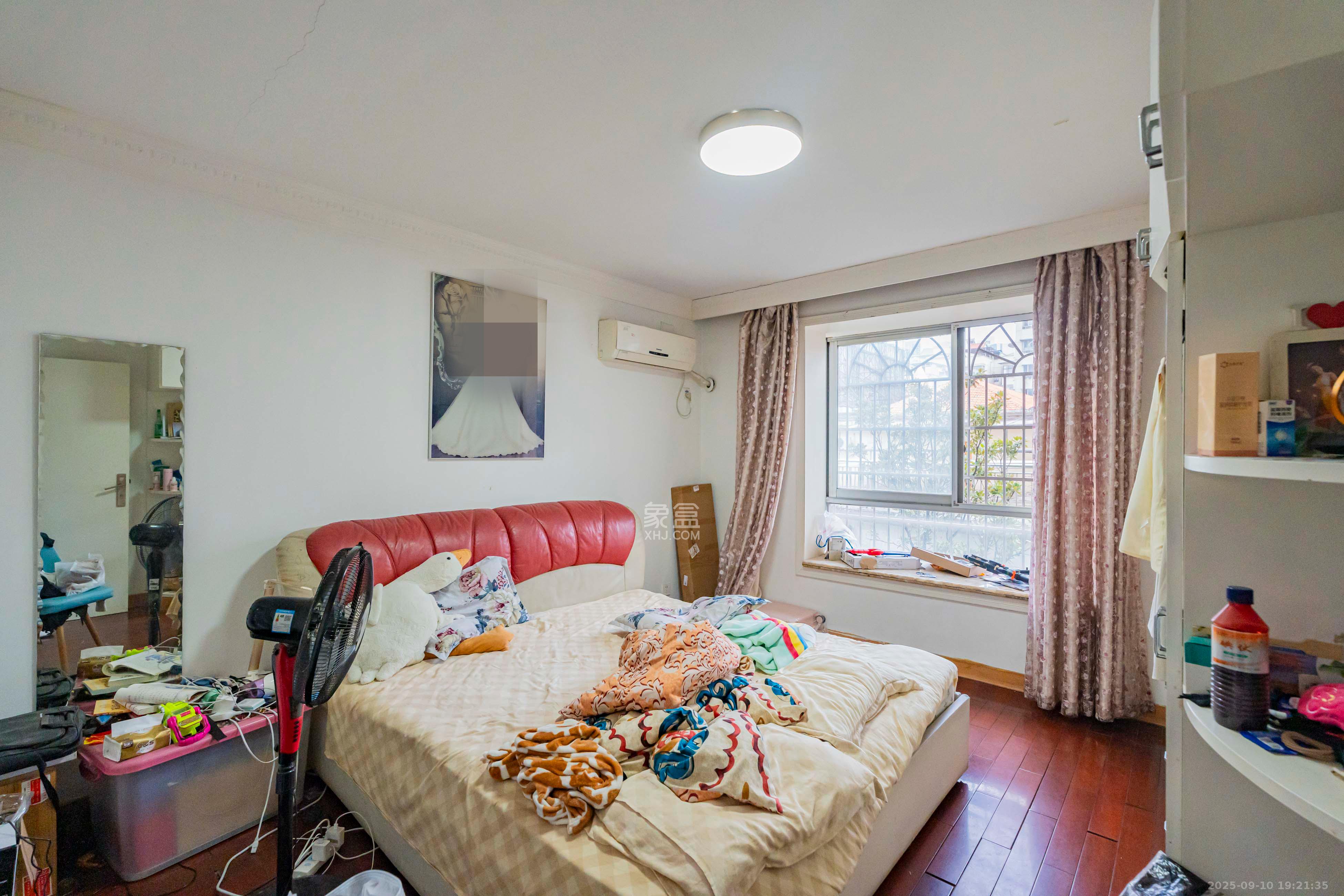 金帆小区 3室2厅2卫 78.0万 金帆小区 3室2厅2卫 78.0万卧室