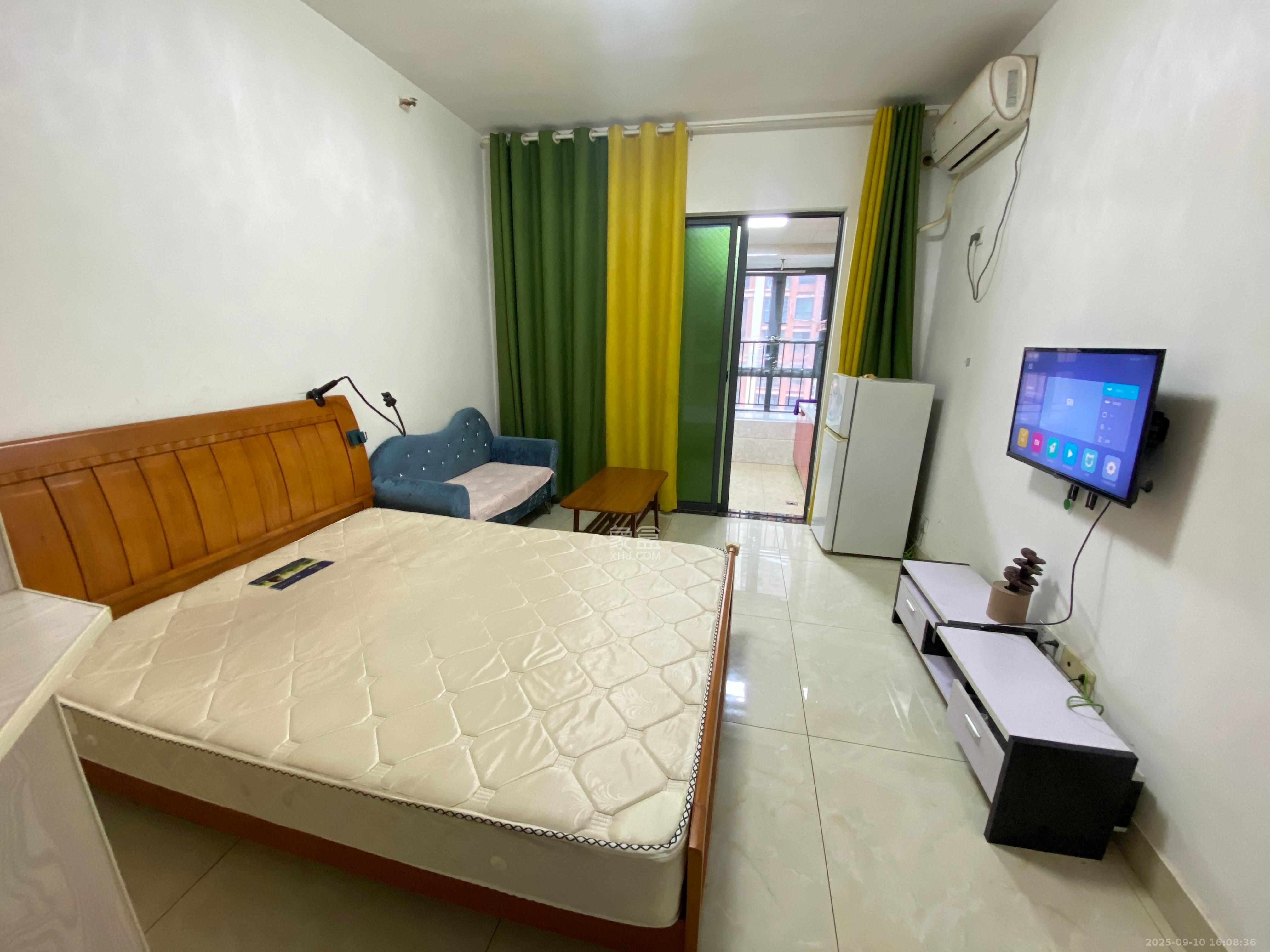 海德公园  1室1厅1卫    1200.0元/月室内图