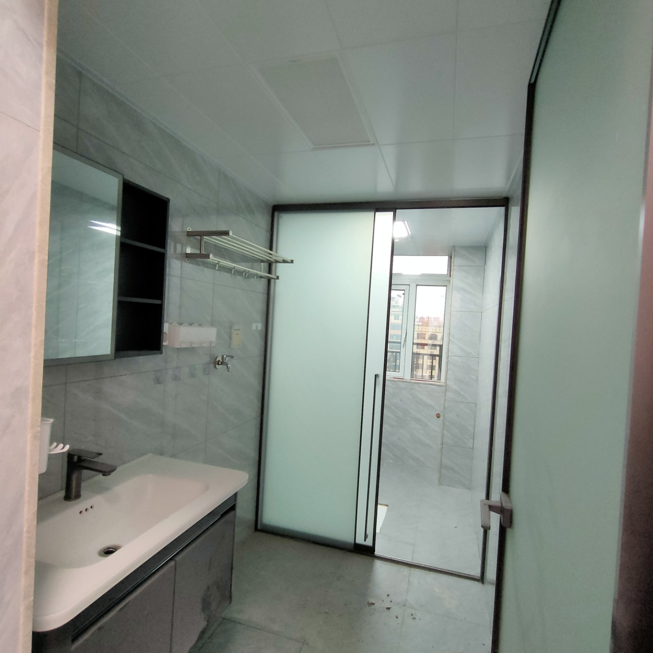 三星华厦 3室2厅1卫 1600.0元/月 三星华厦 3室2厅1卫 1600.0元/月室内图