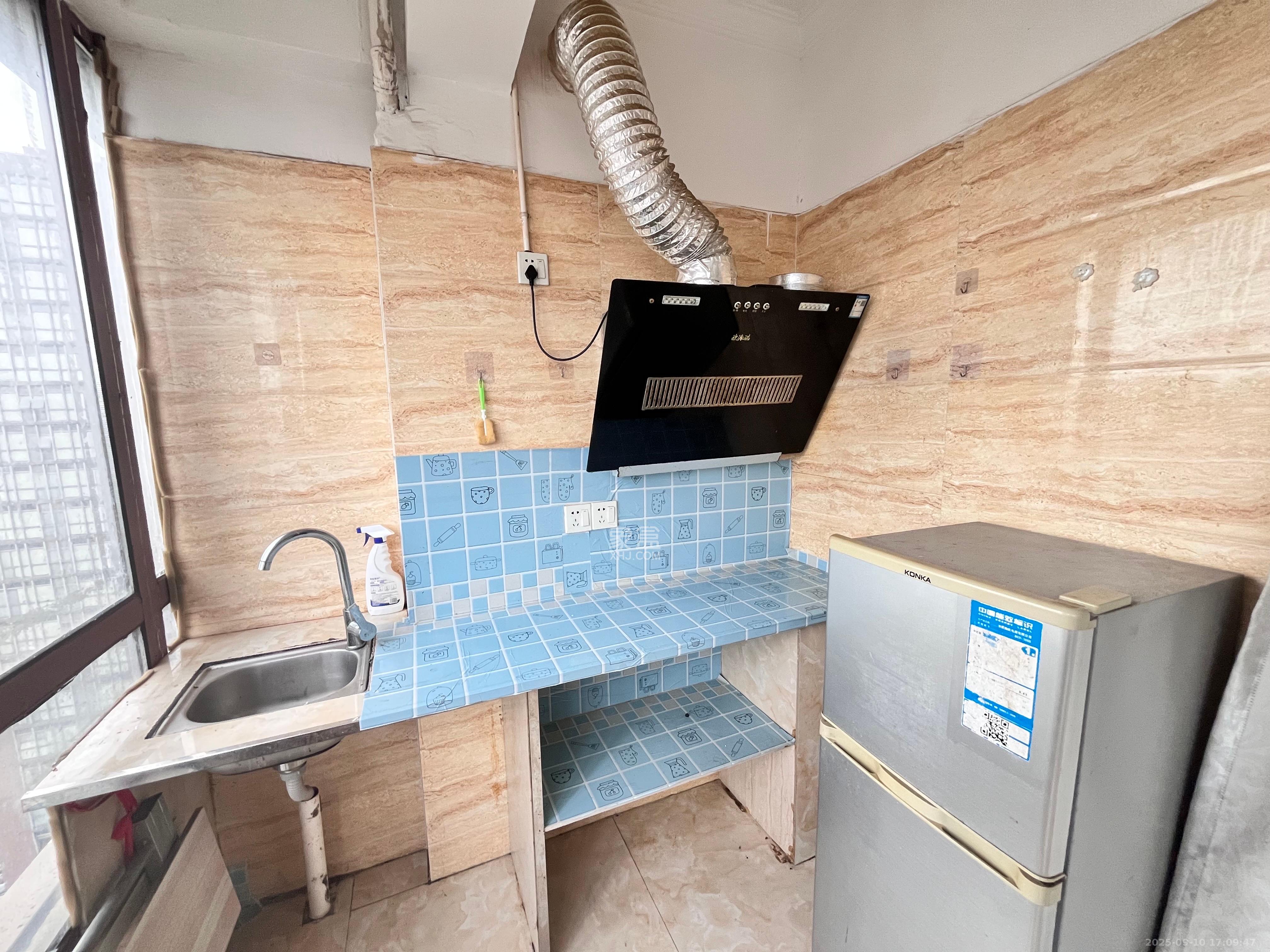 中惠锦堂 1室1厅1卫 1250.0元/月 中惠锦堂 1室1厅1卫 1250.0元/月室内图