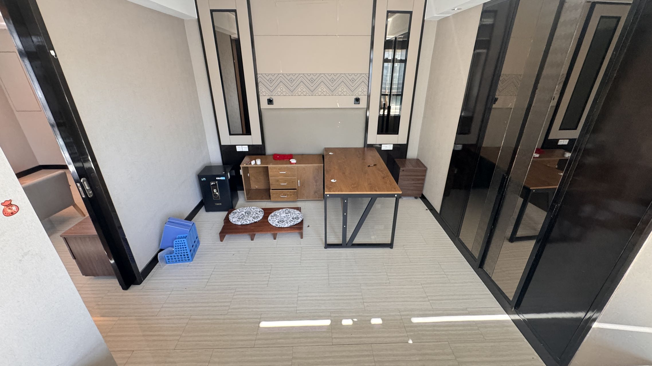 海航国际广场 1室1厅1卫 2500.0元/月 海航国际广场 1室1厅1卫 2500.0元/月户型图