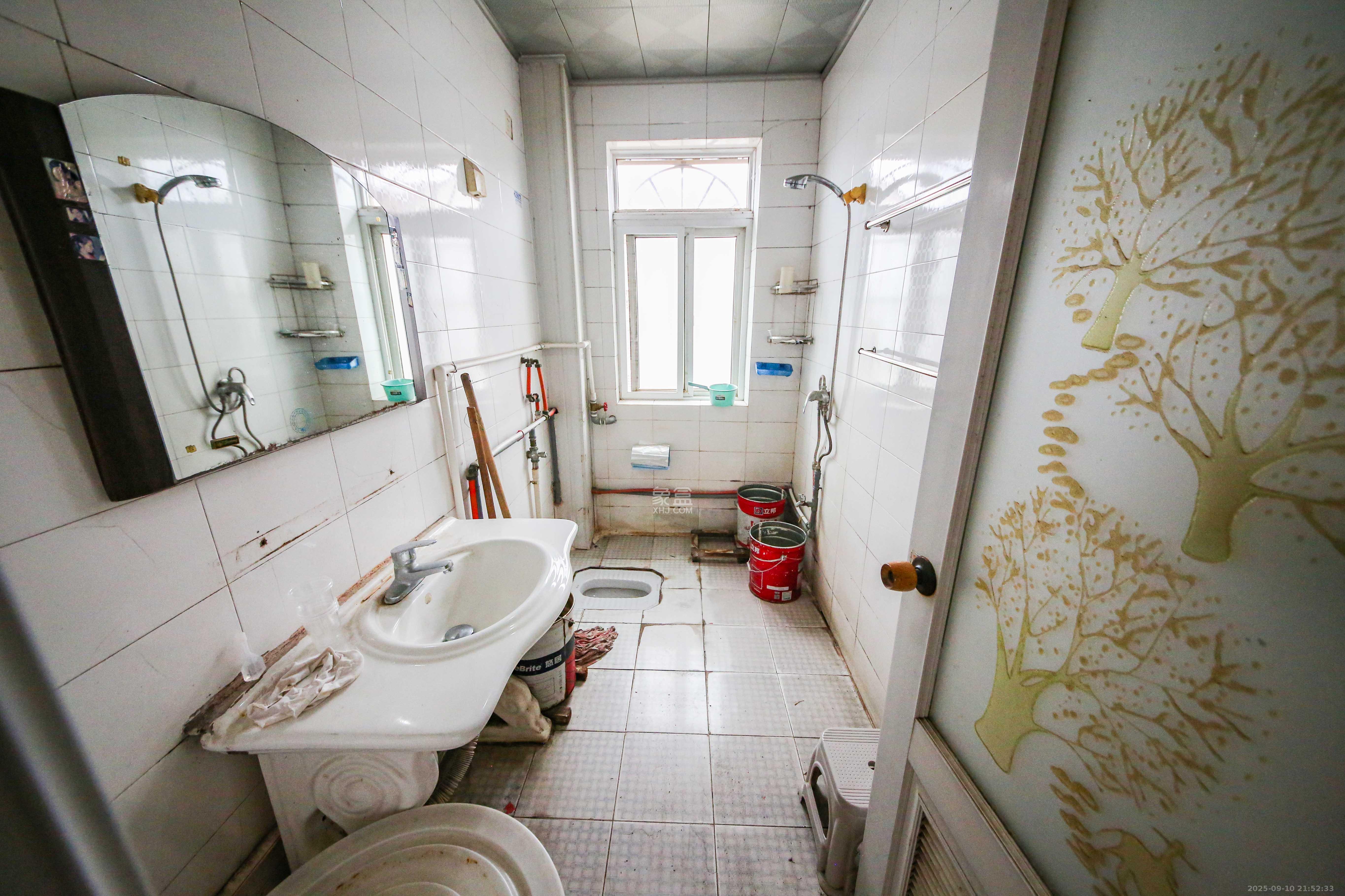 红星农博住宅小区（佳英农博小区）  3室2厅1卫    70.0万卫生间