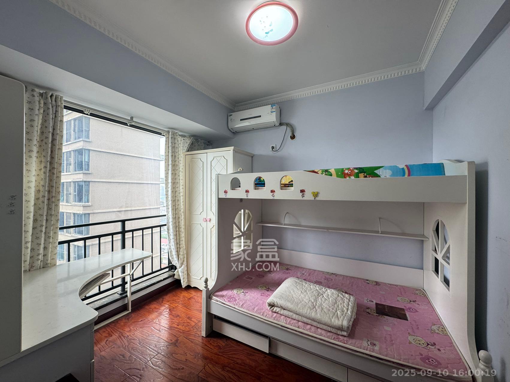 湘域熙岸 2室2厅1卫 2500.0元/月 湘域熙岸 2室2厅1卫 2500.0元/月室内图