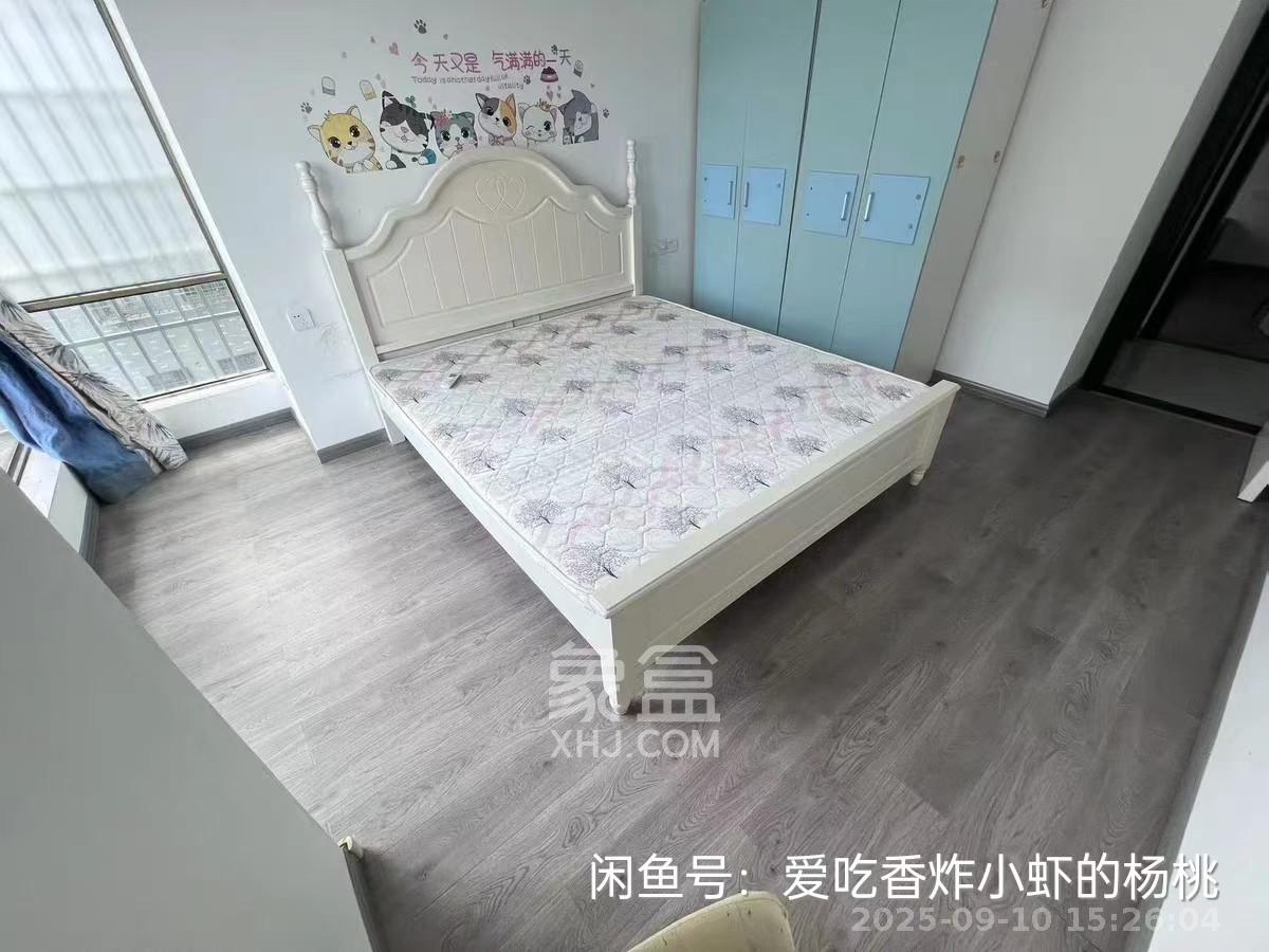 南郡明珠  3室2厅1卫    1400.0元/月 南郡明珠  3室2厅1卫    1400.0元/月