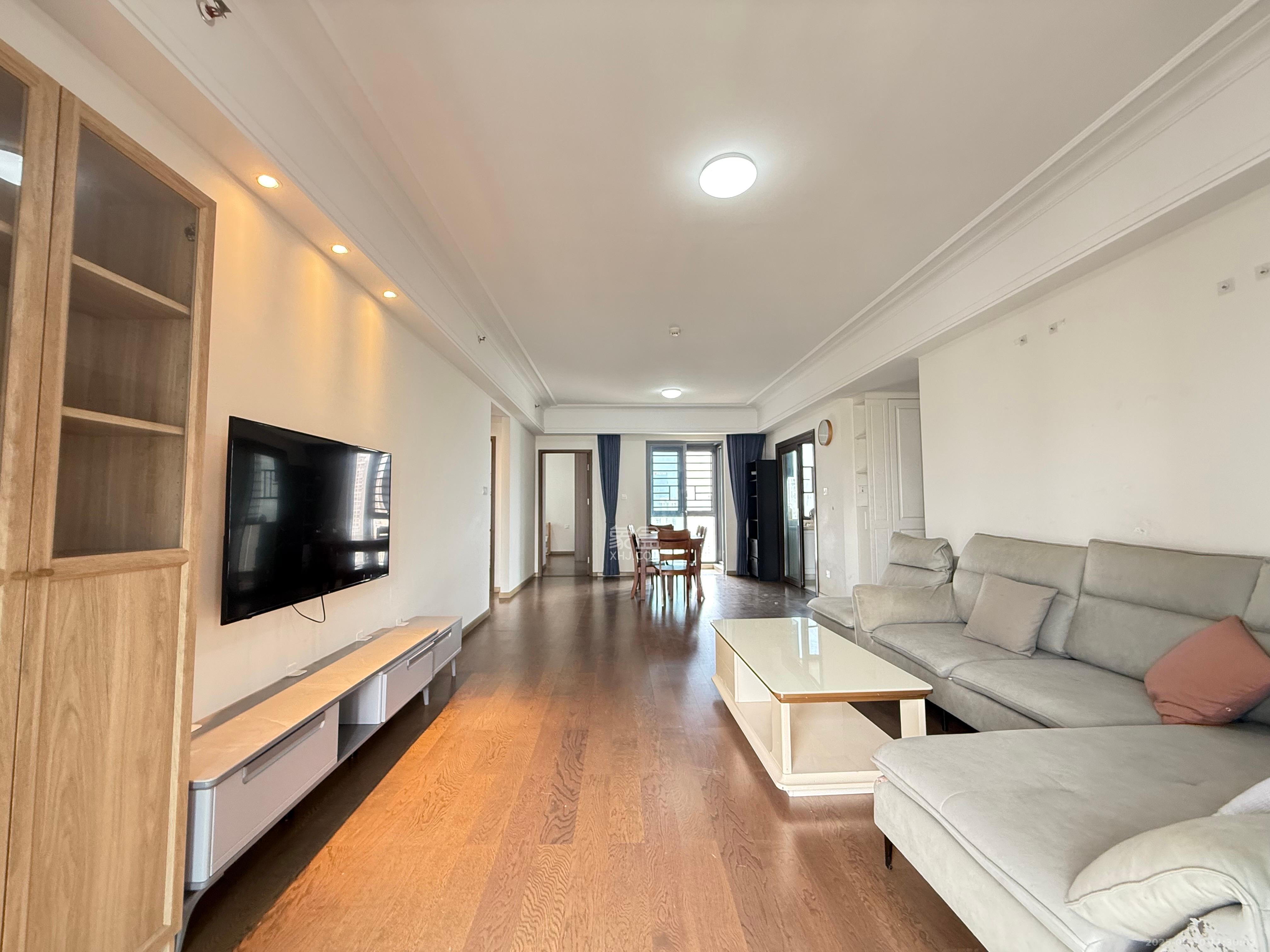 保利天禧C区 4室2厅2卫 4800.0元/月 保利天禧C区 4室2厅2卫 4800.0元/月室内图