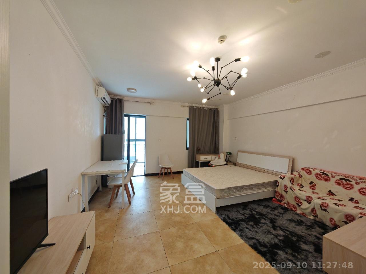 望兴景园二期(望兴西西里) 1室1厅1卫 1700.0元/月 望兴景园二期(望兴西西里) 1室1厅1卫 1700.0元/月户型图