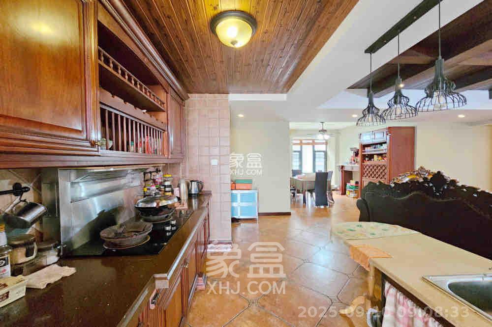 凯乐湘园  3室2厅2卫    3000.0元/月 凯乐湘园  3室2厅2卫    3000.0元/月室内图