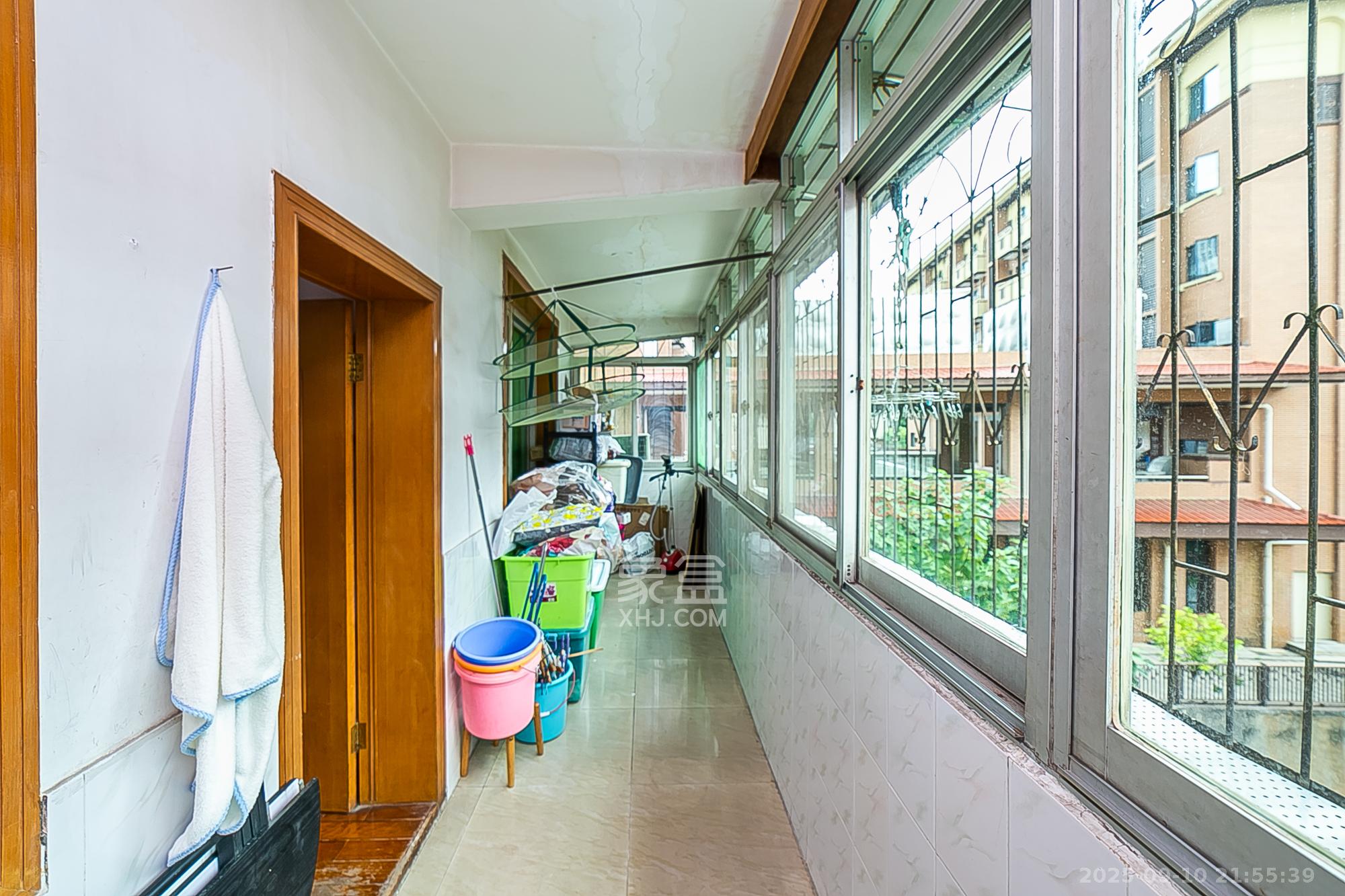 南湖公寓(万顺公寓)  1室1厅1卫    36.0万 南湖公寓(万顺公寓)  1室1厅1卫    36.0万阳台