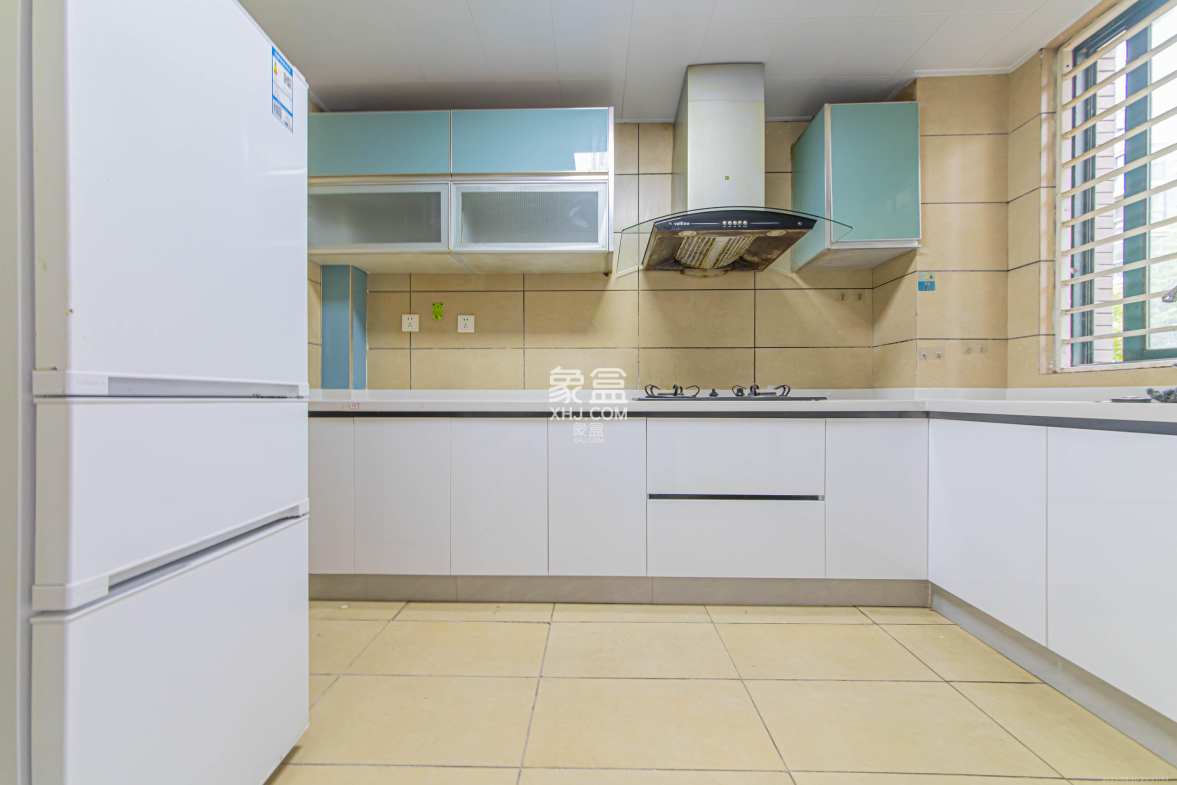 富景园  3室2厅1卫    106.0万 富景园  3室2厅1卫    106.0万厨房